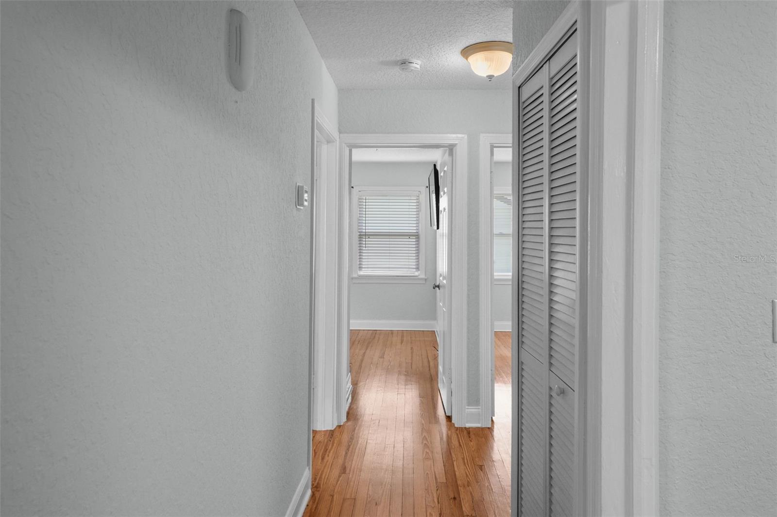 814 W INDIANA AVE, TAMPA, FL — photo 25