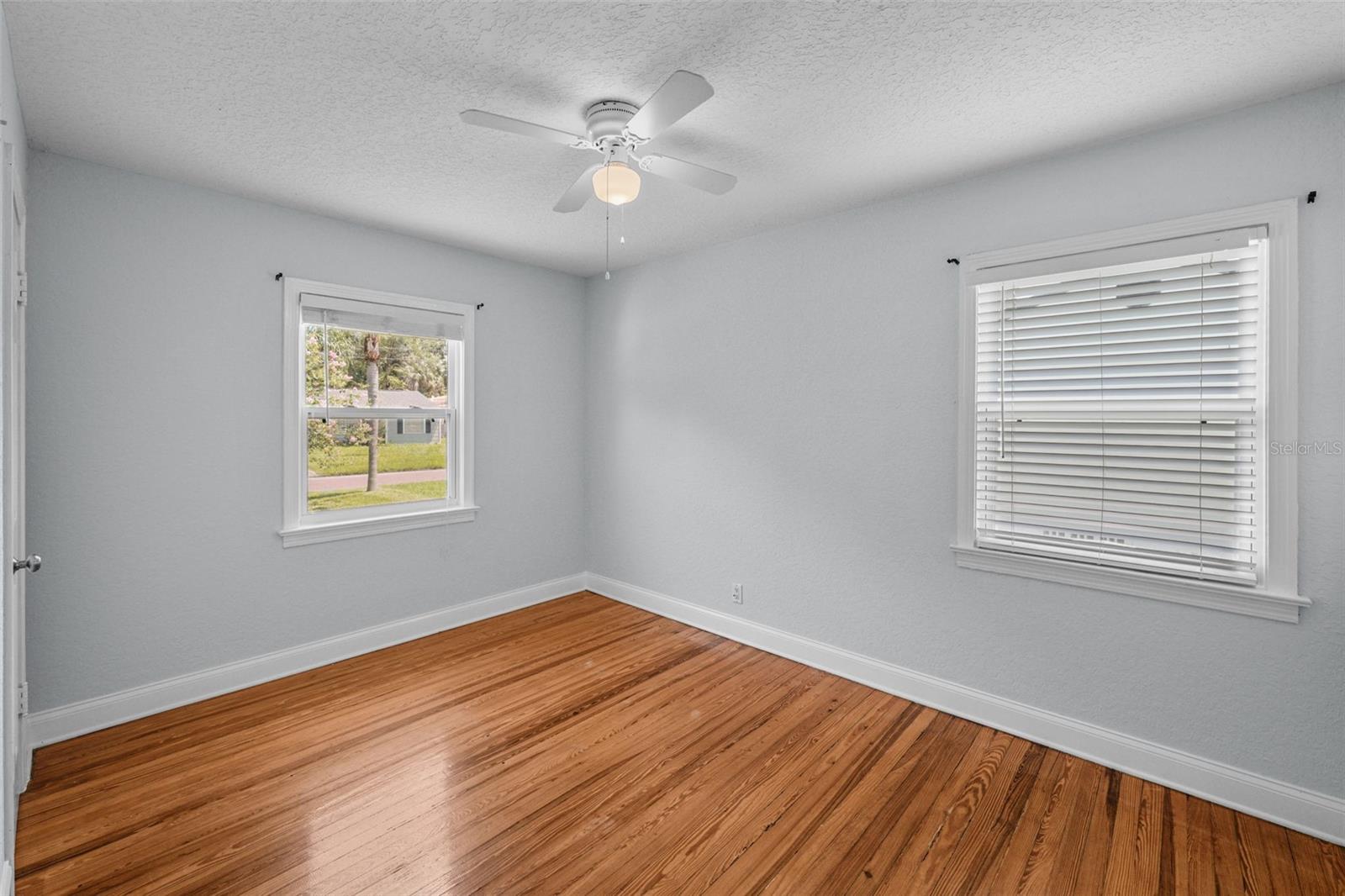 814 W INDIANA AVE, TAMPA, FL — photo 29
