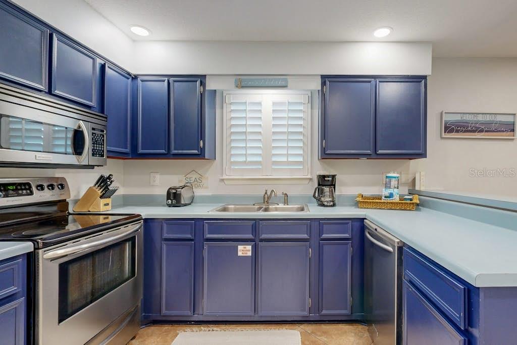 111 GULF WINDS CT #111, DESTIN, FL — photo 9