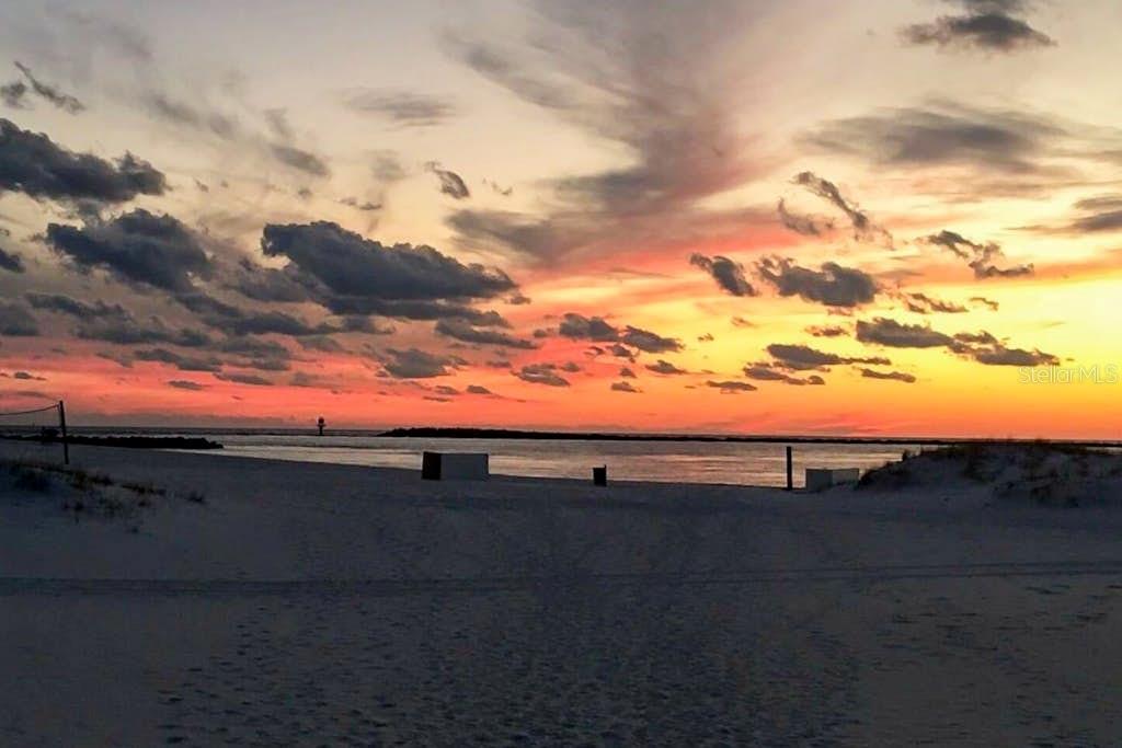111 GULF WINDS CT #111, DESTIN, FL — photo 27