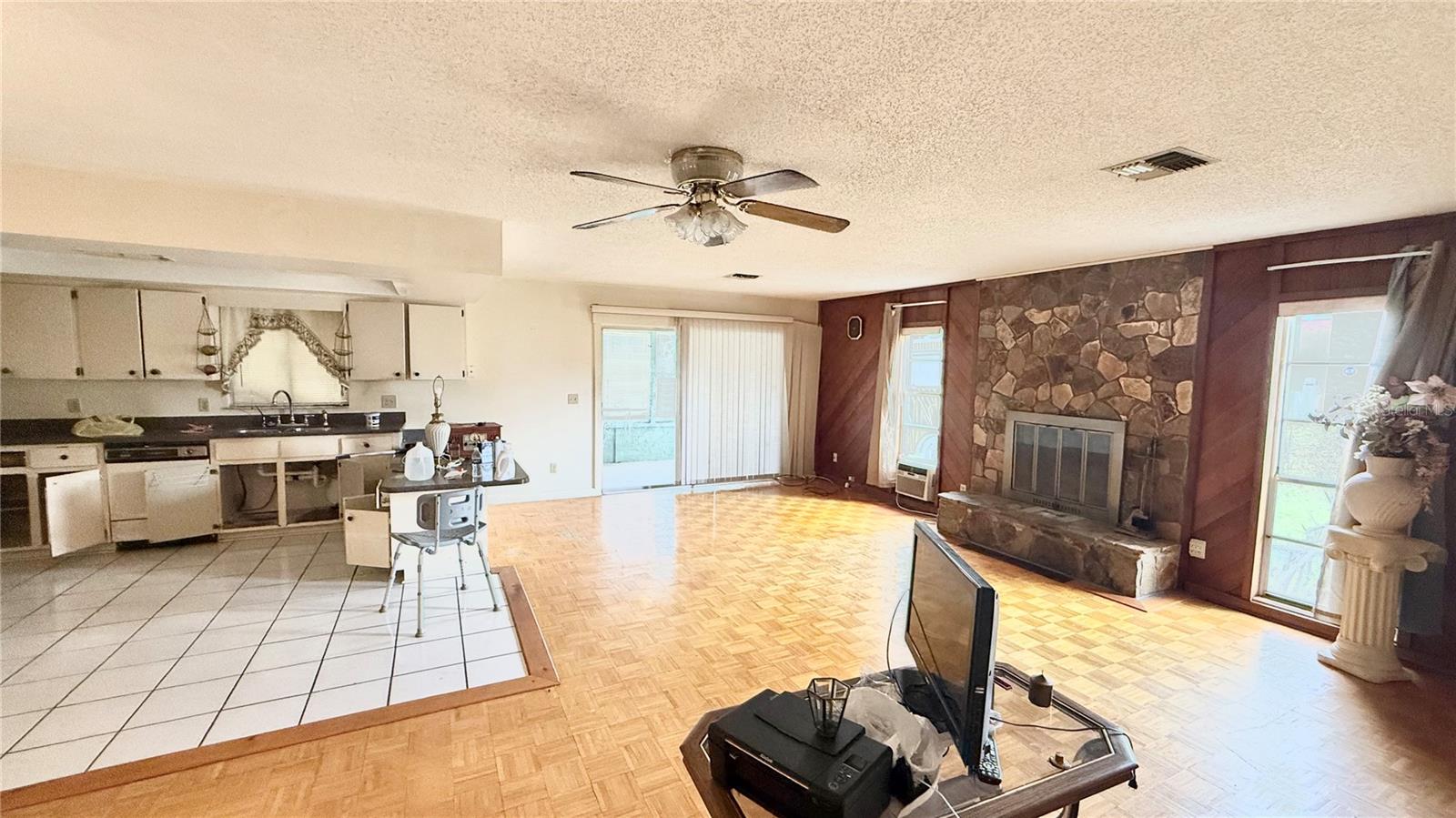 1406 MEADOW DR NE, WINTER HAVEN, FL — photo 14