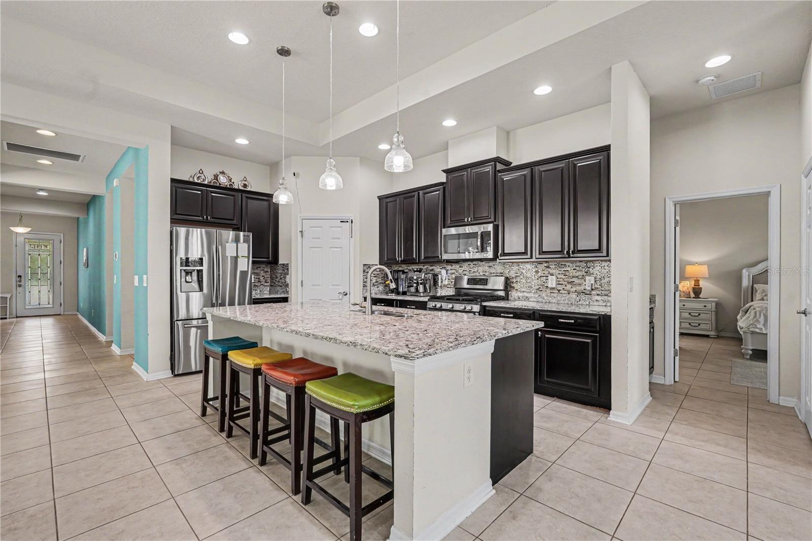 204 SHELL CREEK CT, APOLLO BEACH, FL — photo 9