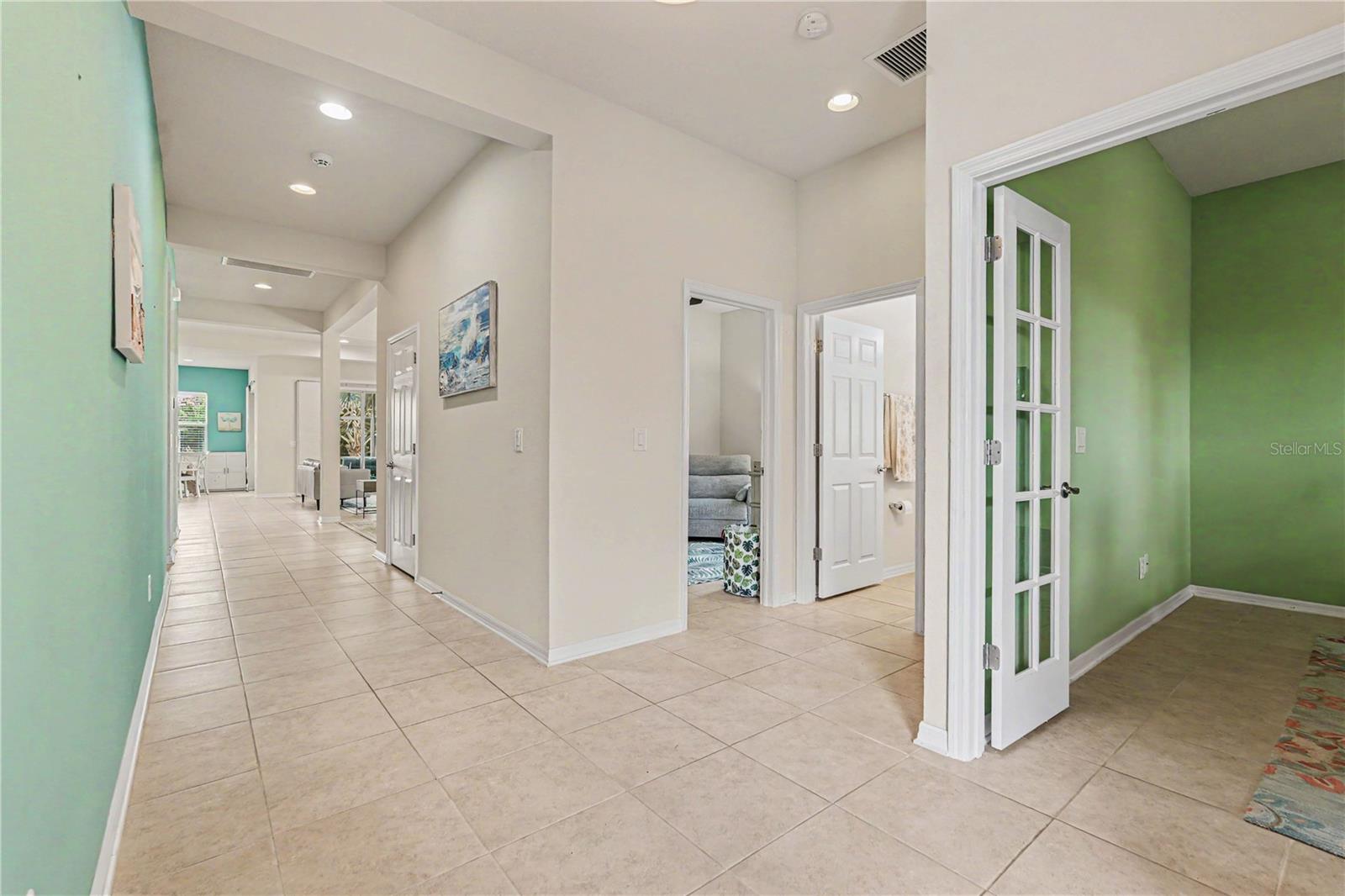 204 SHELL CREEK CT, APOLLO BEACH, FL — photo 14