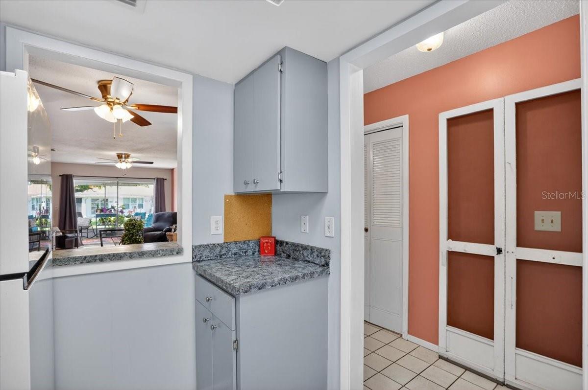 2719 51ST AVE W, BRADENTON, FL — photo 17