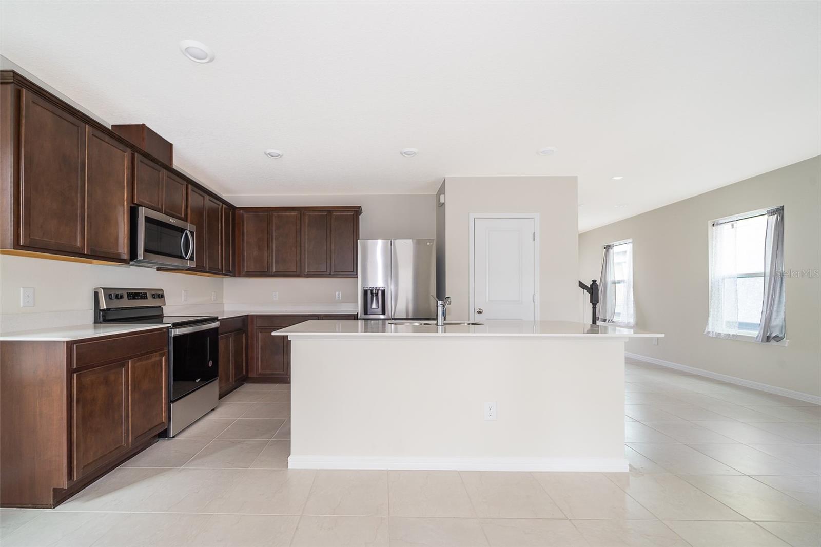 1941 SUMMER SERENITY DR, KISSIMMEE, FL — photo 10