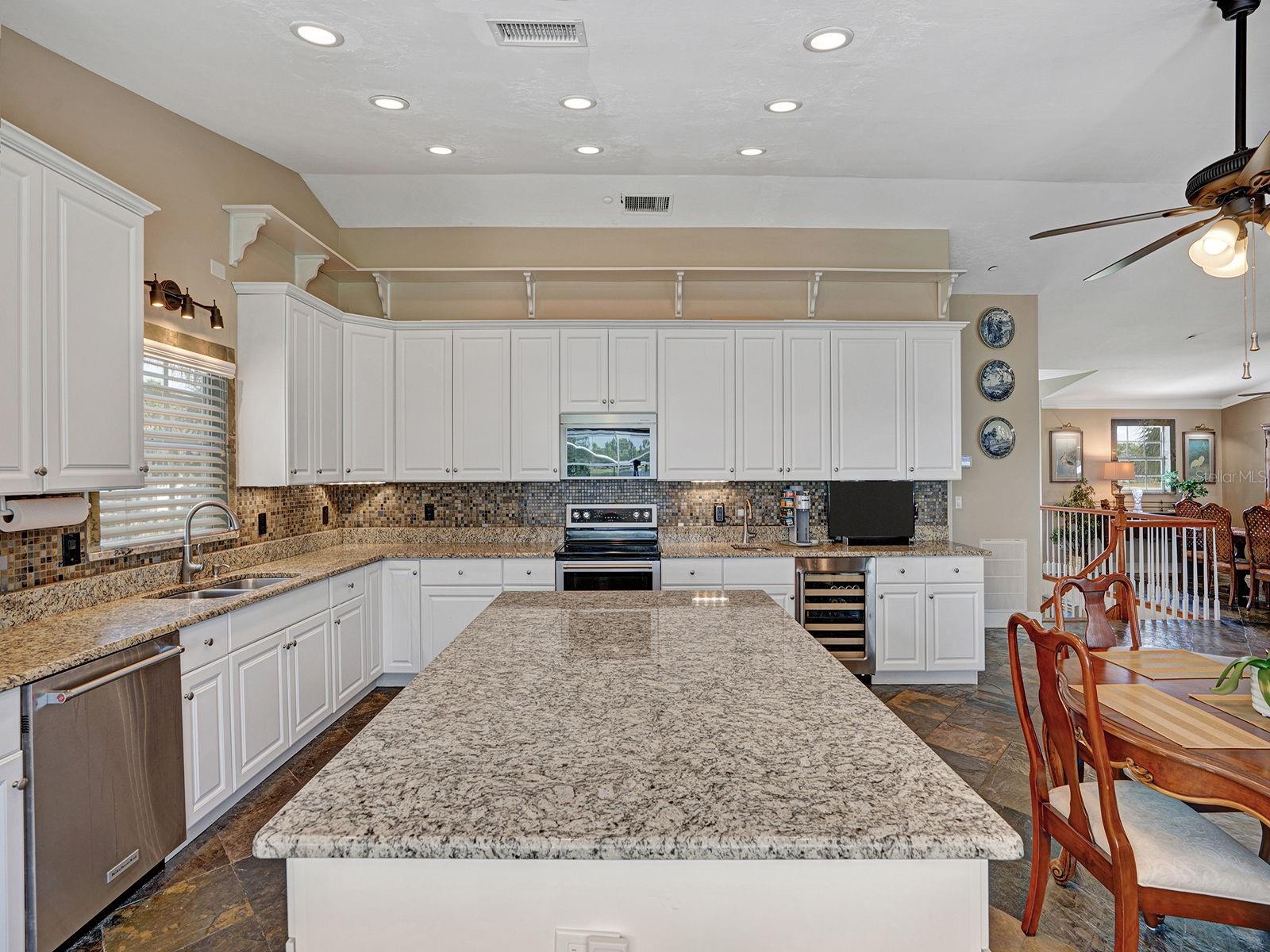 16270 FOREST MIST CT, ALVA, FL — photo 12