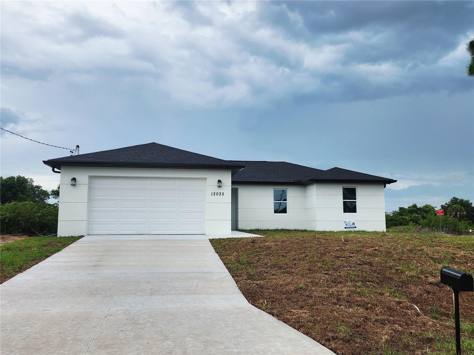 12025 CLARENDON AVE, PORT CHARLOTTE, FL