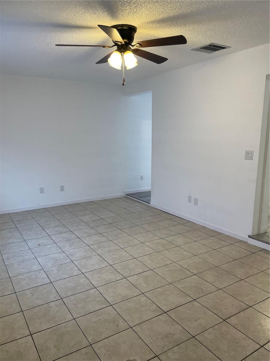 603 MAGGIE CIR, WINTER HAVEN, FL — photo 13