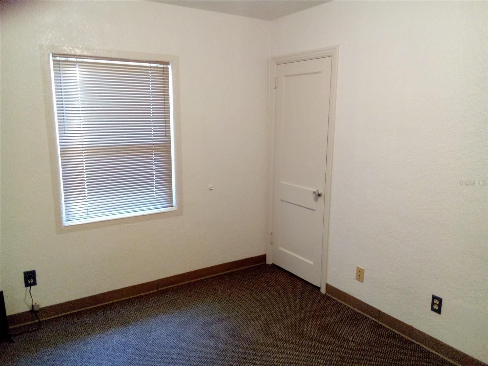 906 OAK DR, LEESBURG, FL — photo 43