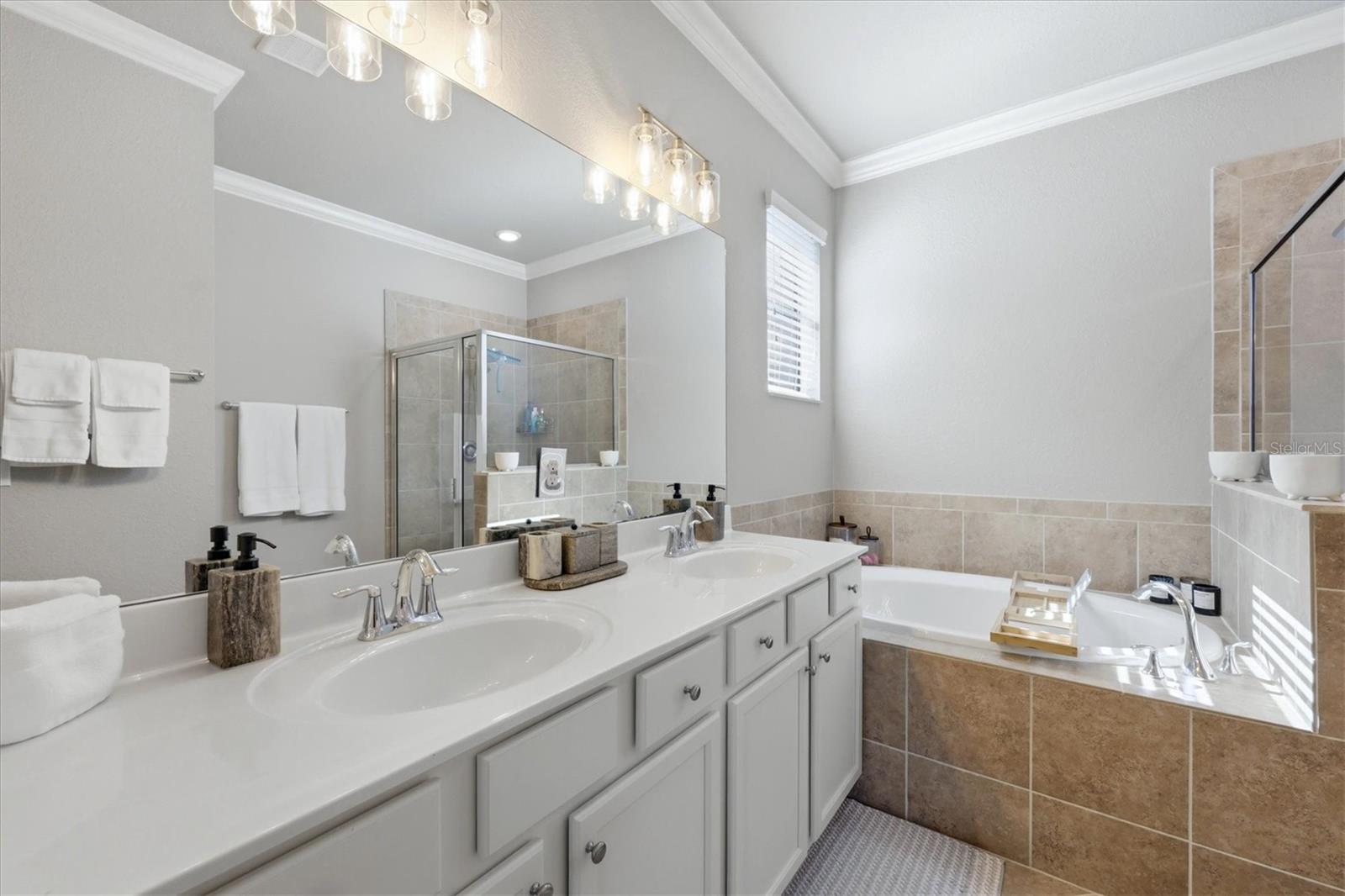 12540 CANAVESE LN, VENICE, FL — photo 34