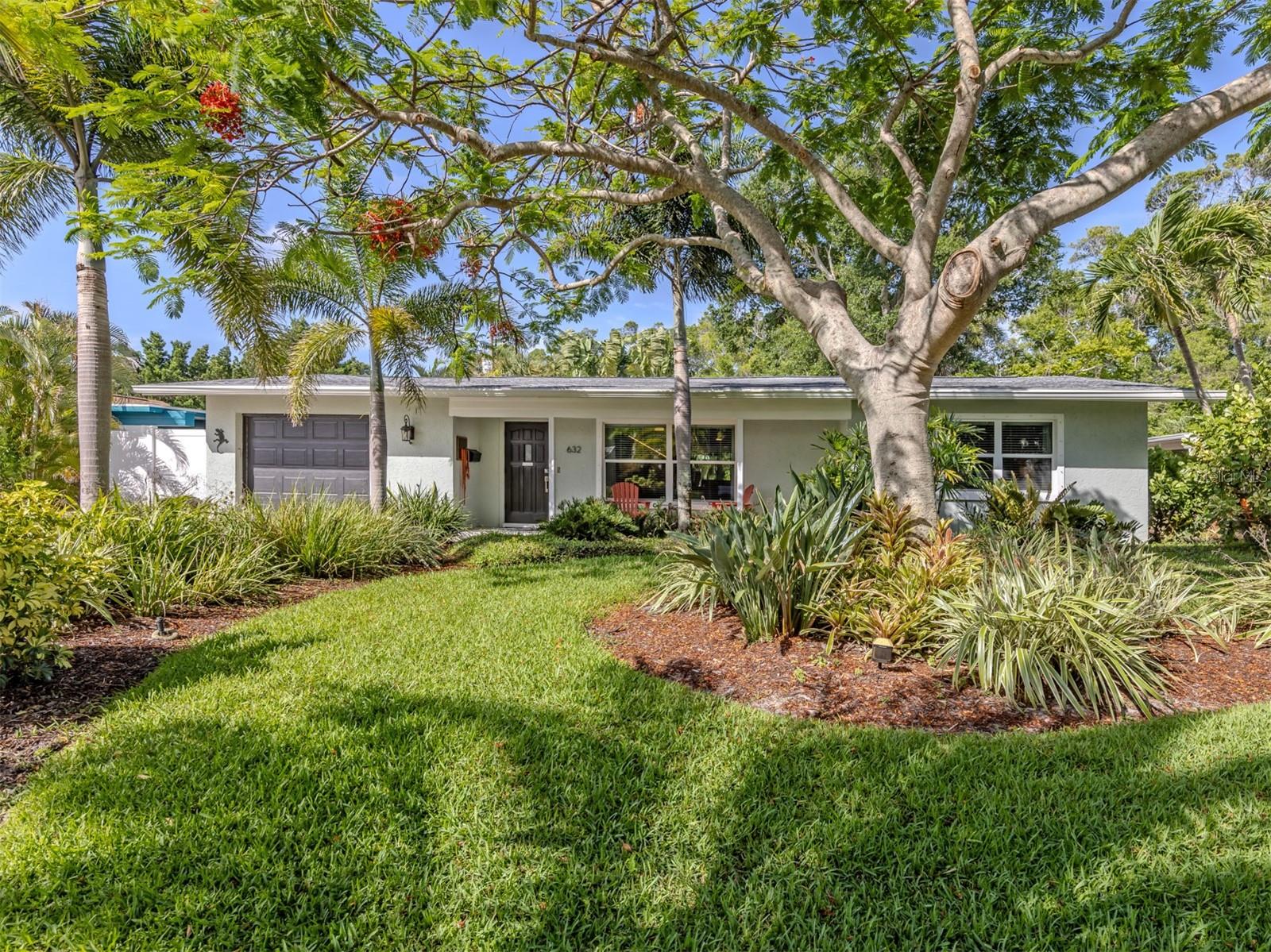 632 PARK DR, BRADENTON, FL — photo 2