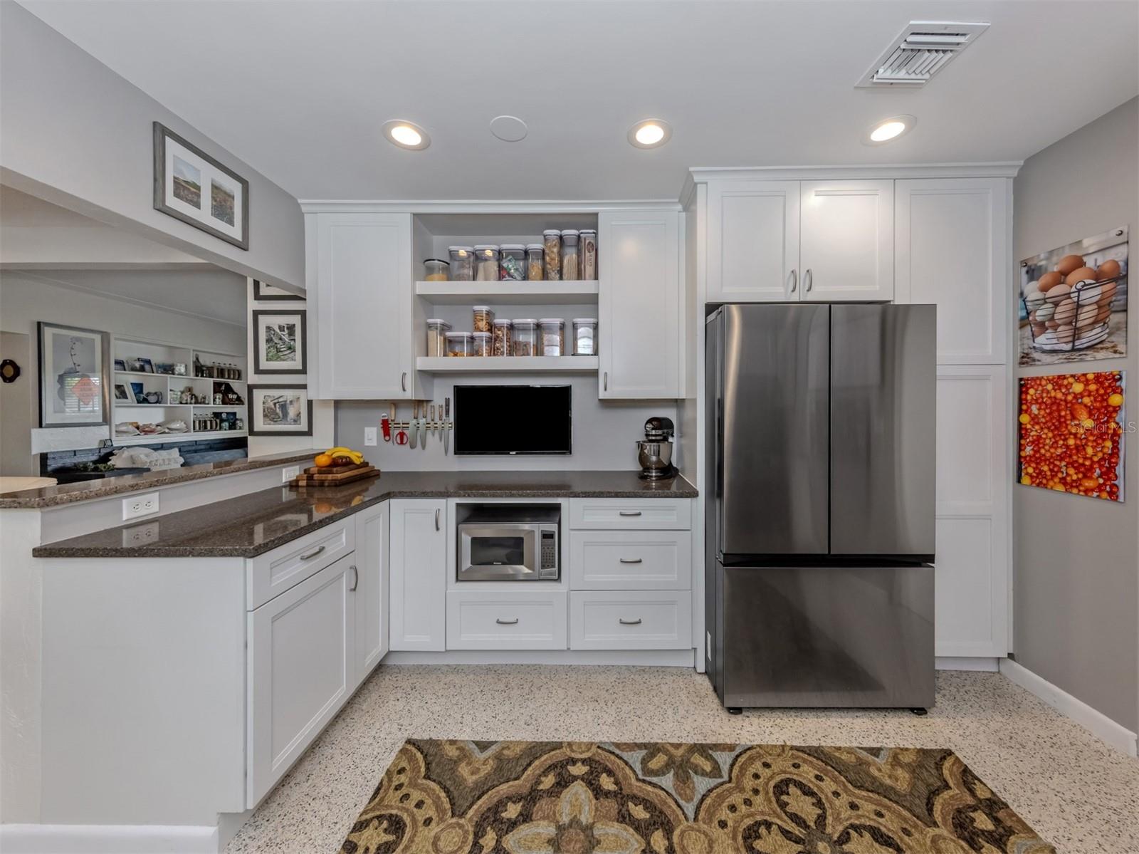 632 PARK DR, BRADENTON, FL — photo 10