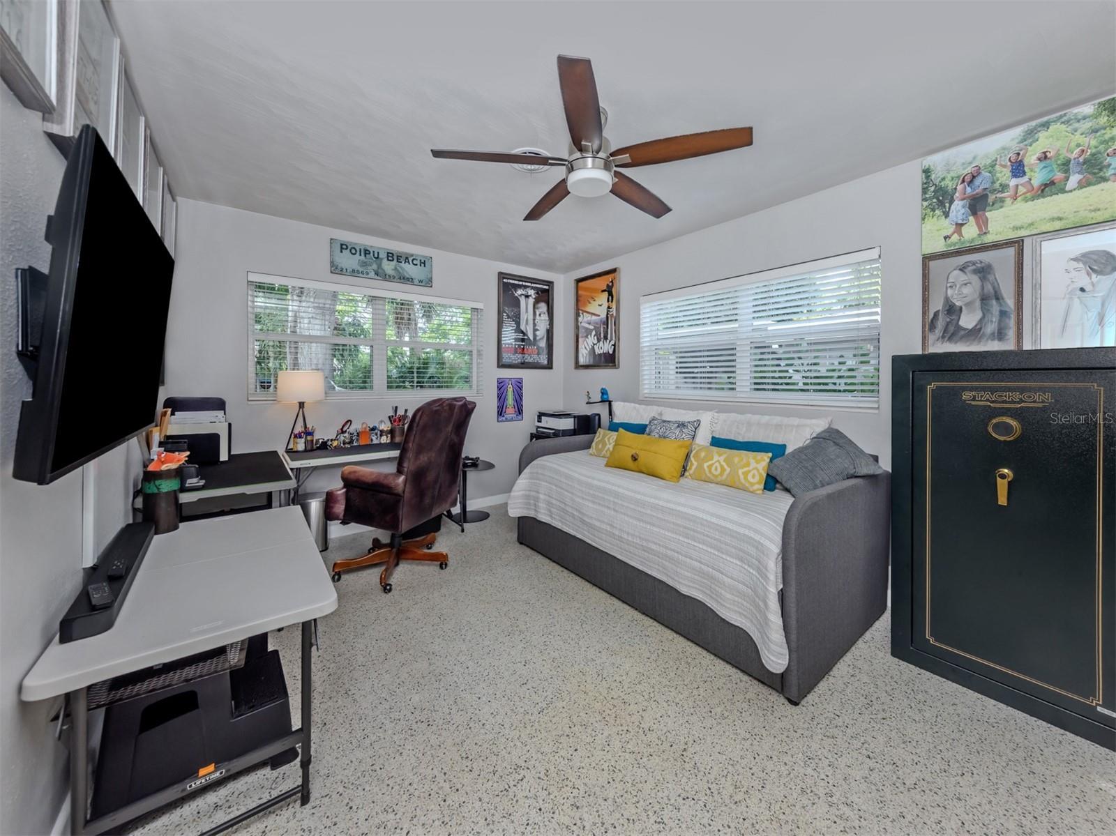 632 PARK DR, BRADENTON, FL — photo 19