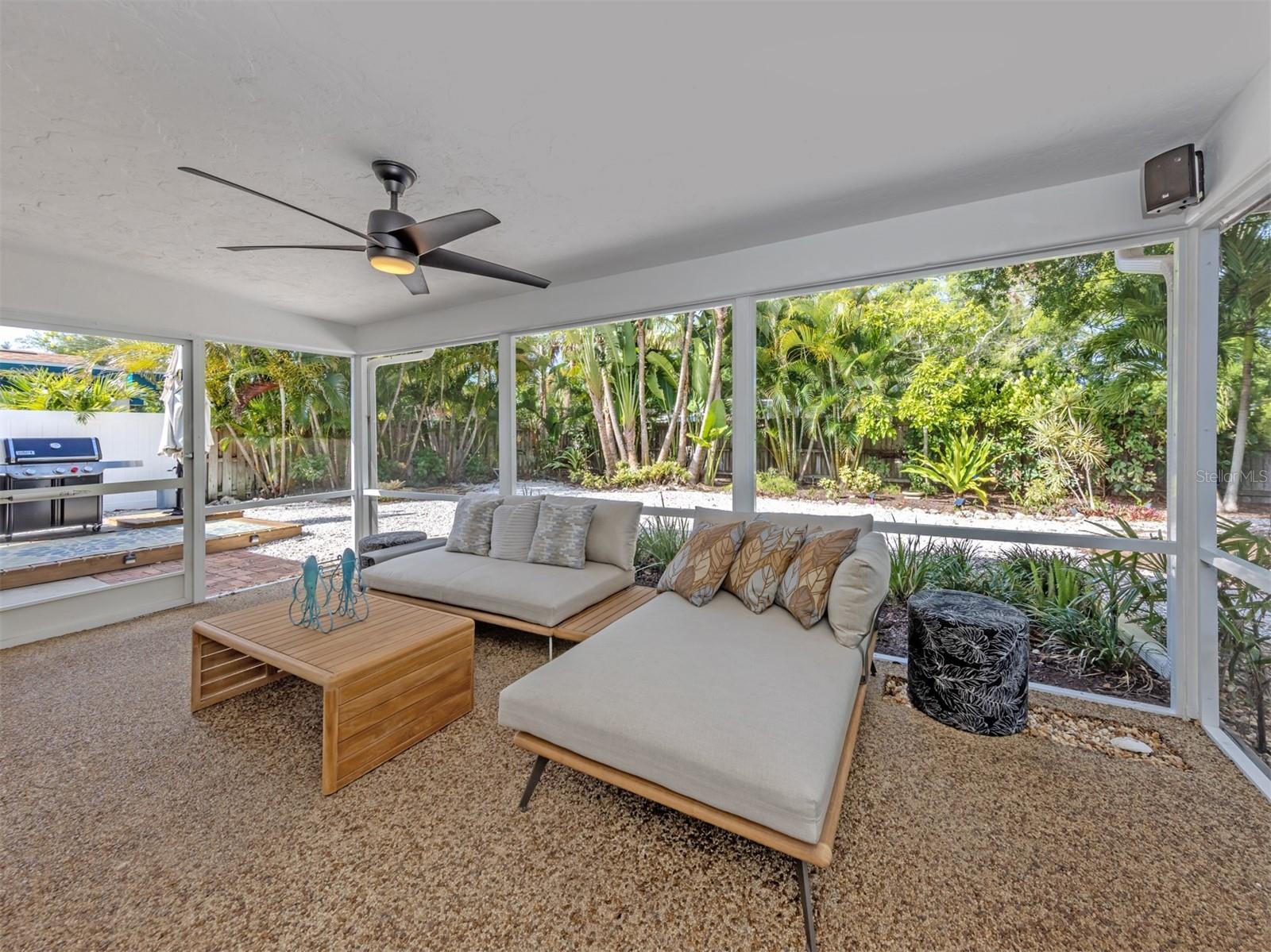632 PARK DR, BRADENTON, FL — photo 21