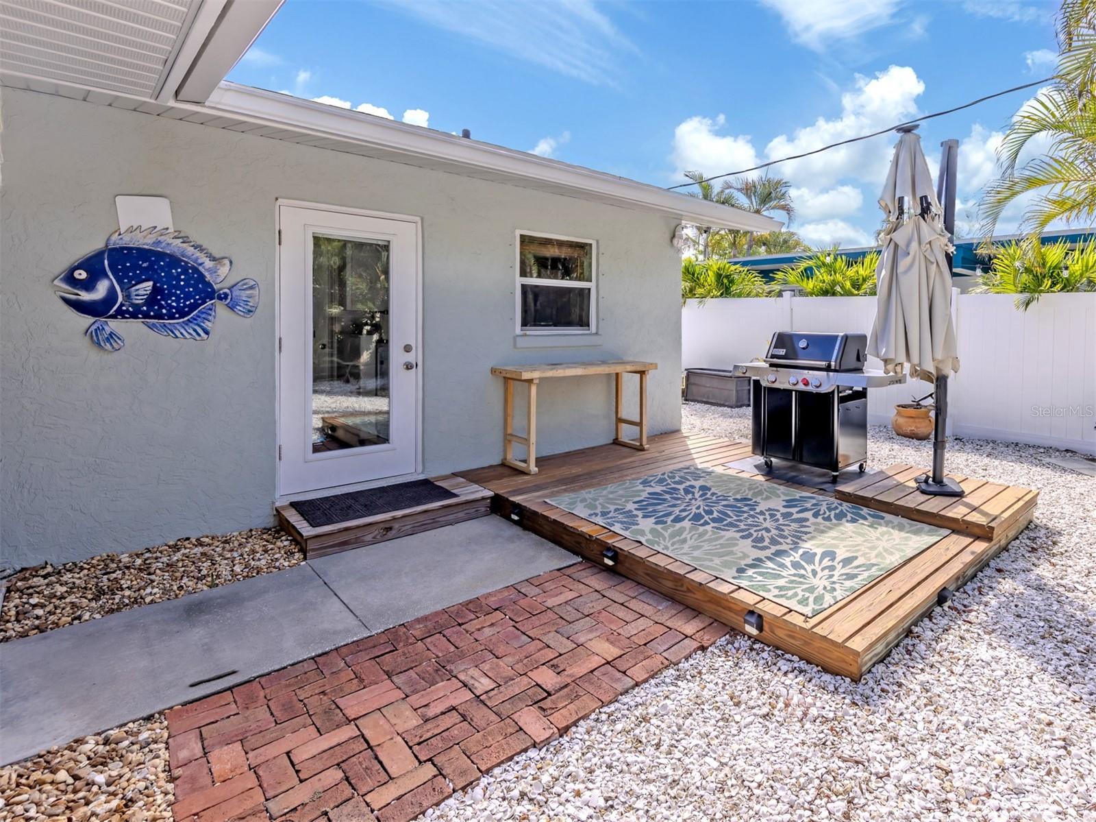 632 PARK DR, BRADENTON, FL — photo 24