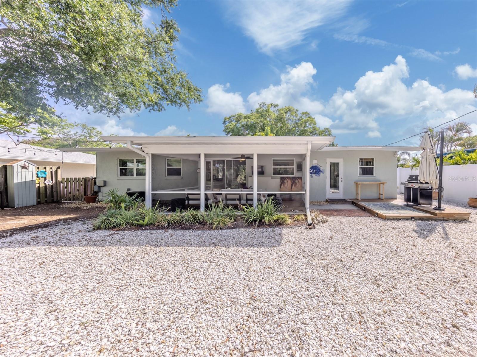 632 PARK DR, BRADENTON, FL — photo 25