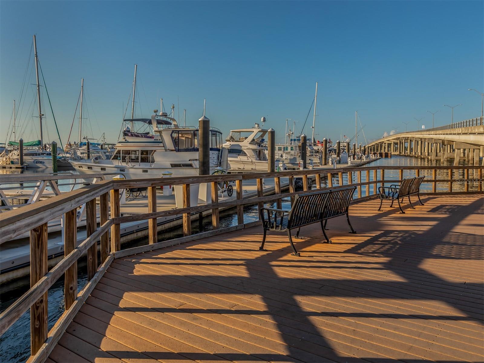 632 PARK DR, BRADENTON, FL — photo 39