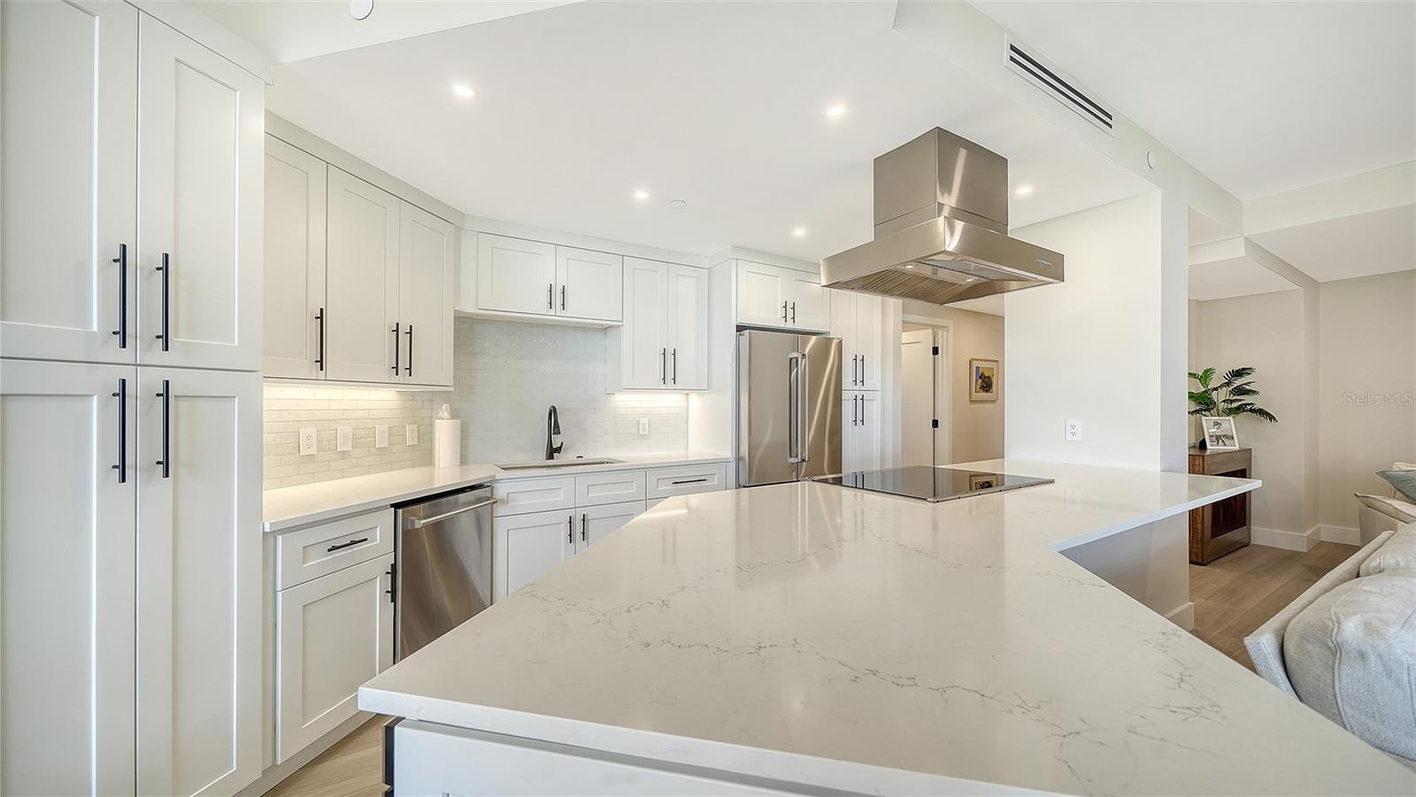 1211 GULF OF MEXICO DR #105, LONGBOAT KEY, FL — photo 13