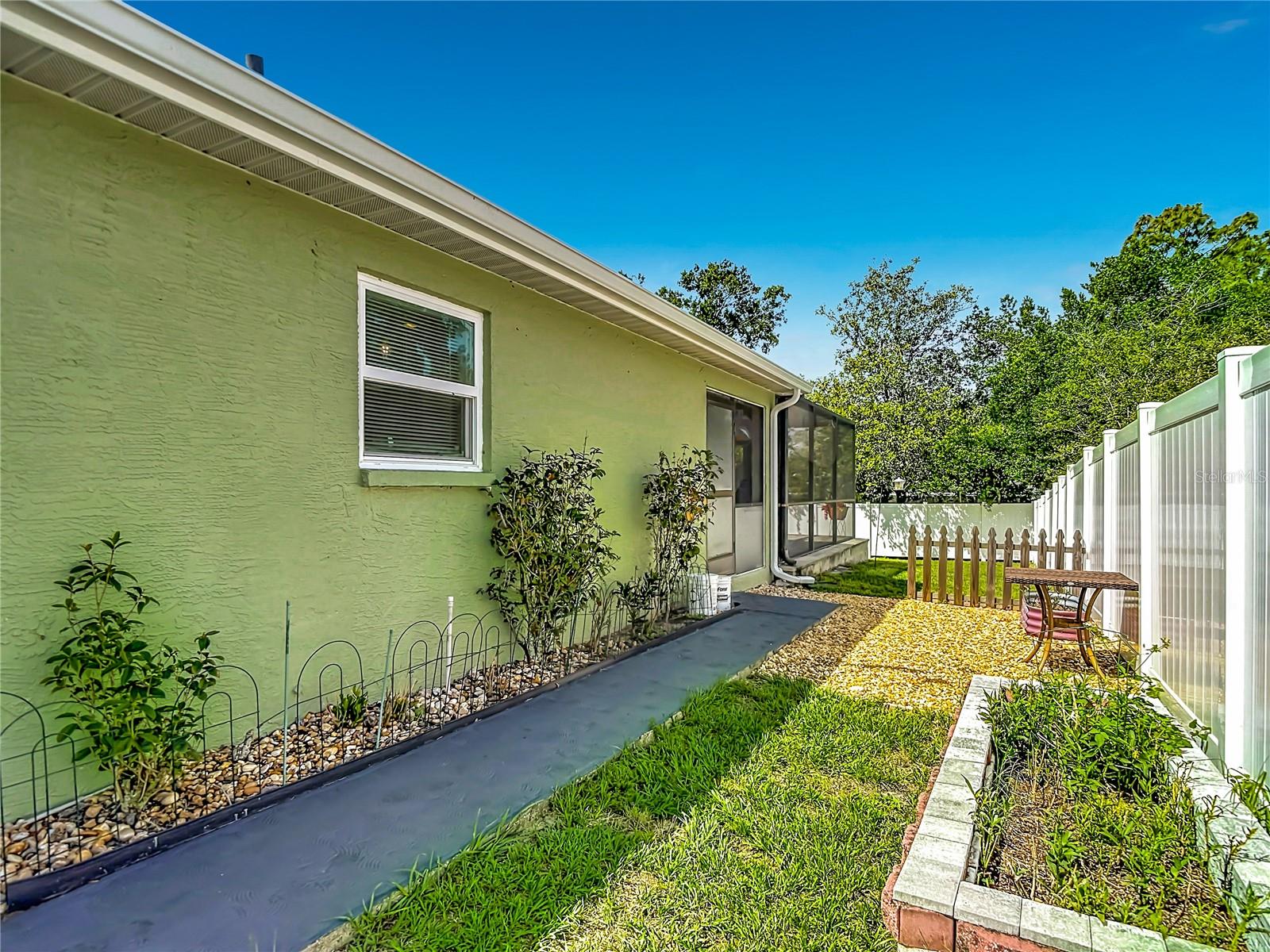 11382 PICKFORD ST, SPRING HILL, FL — photo 45