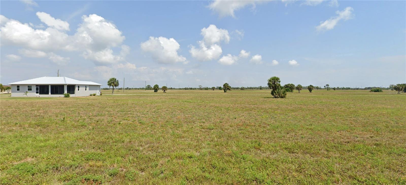 6 VIOLET LN, PLACIDA, FL