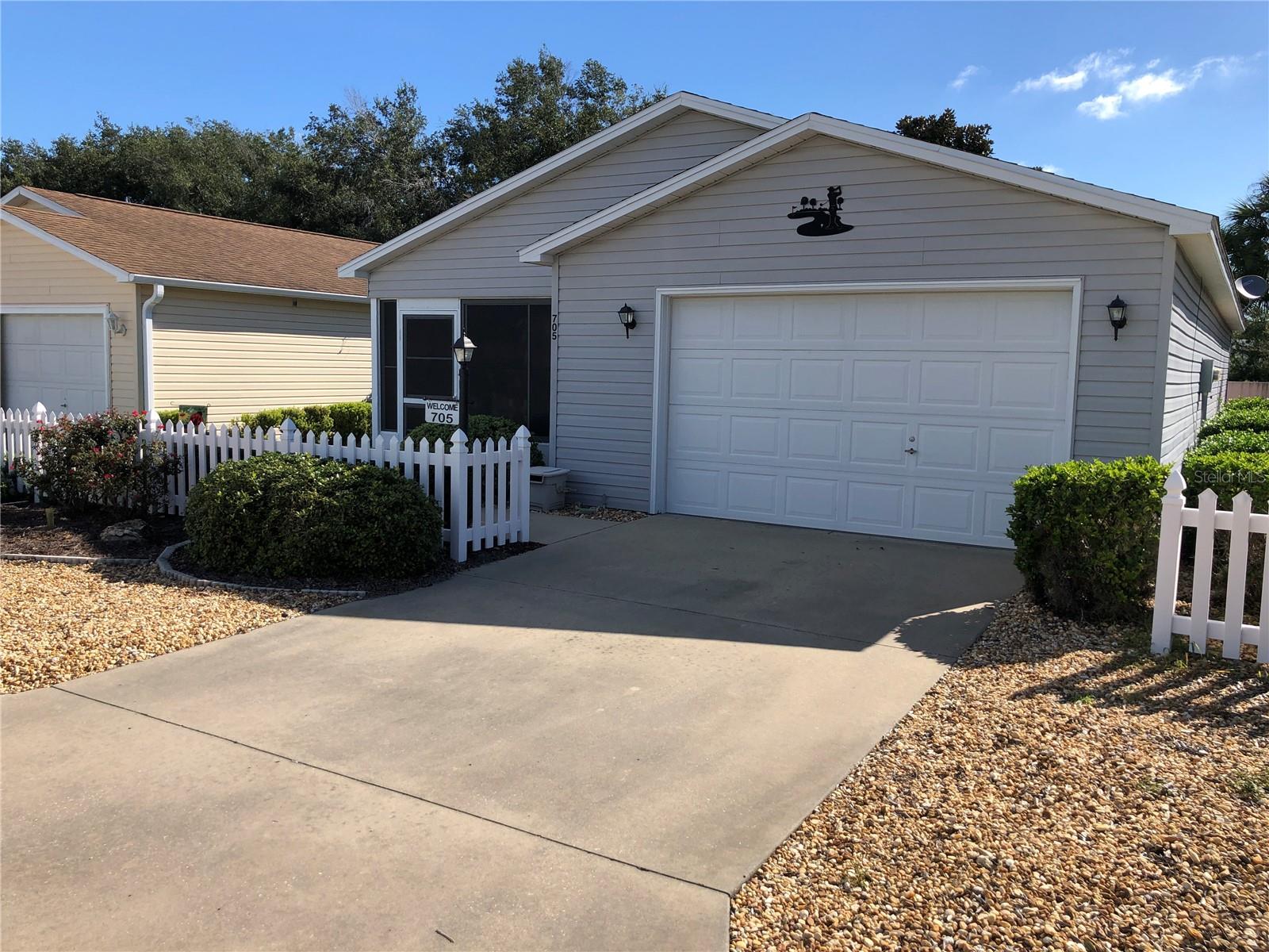 705 VILLITA LN, LADY LAKE, FL — photo 2