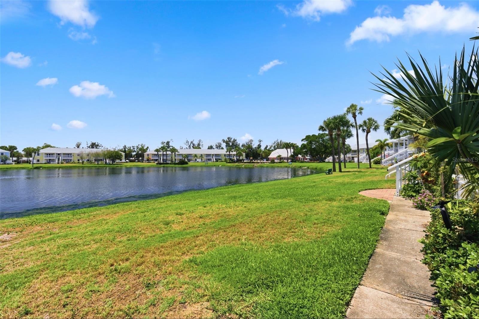 144-166 POMPANO DR SE #A, ST PETERSBURG, FL — photo 22