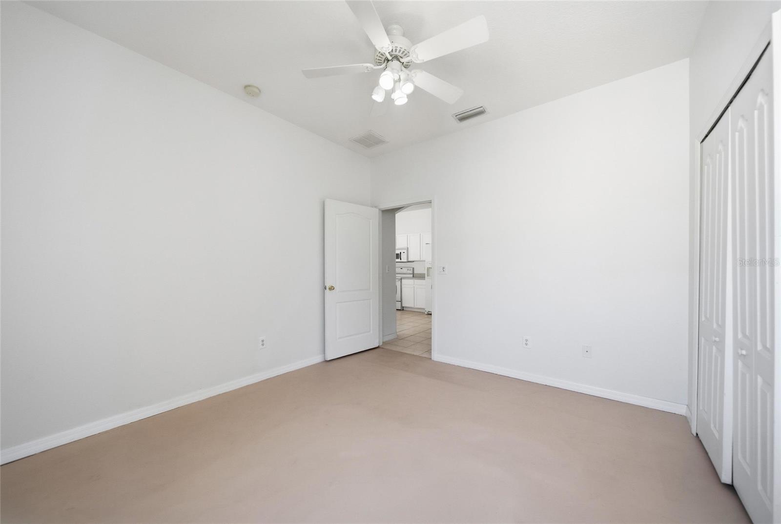 3343 CHAPEL CREEK CIR, WESLEY CHAPEL, FL — photo 15