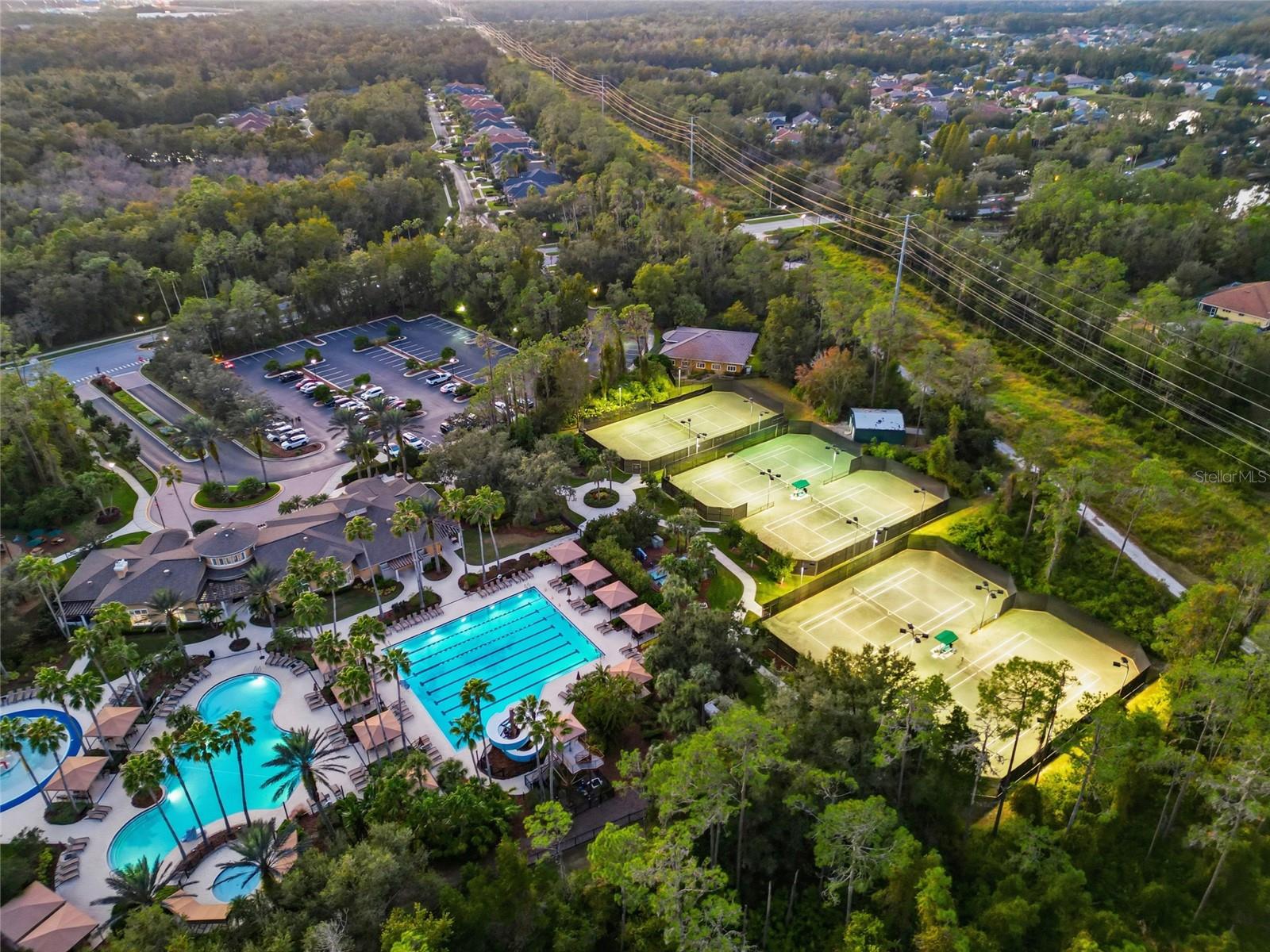 3343 CHAPEL CREEK CIR, WESLEY CHAPEL, FL — photo 36