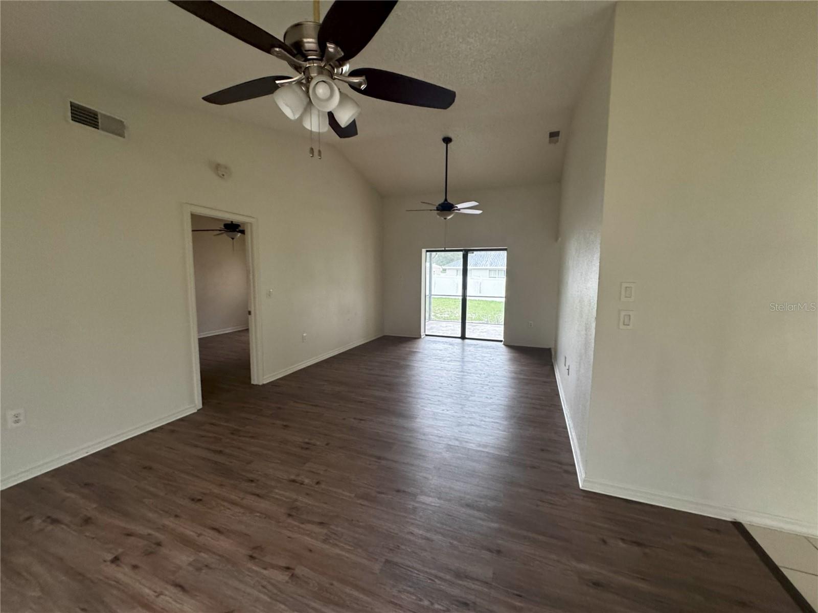 2378 COMERWOOD DR, SPRING HILL, FL — photo 2