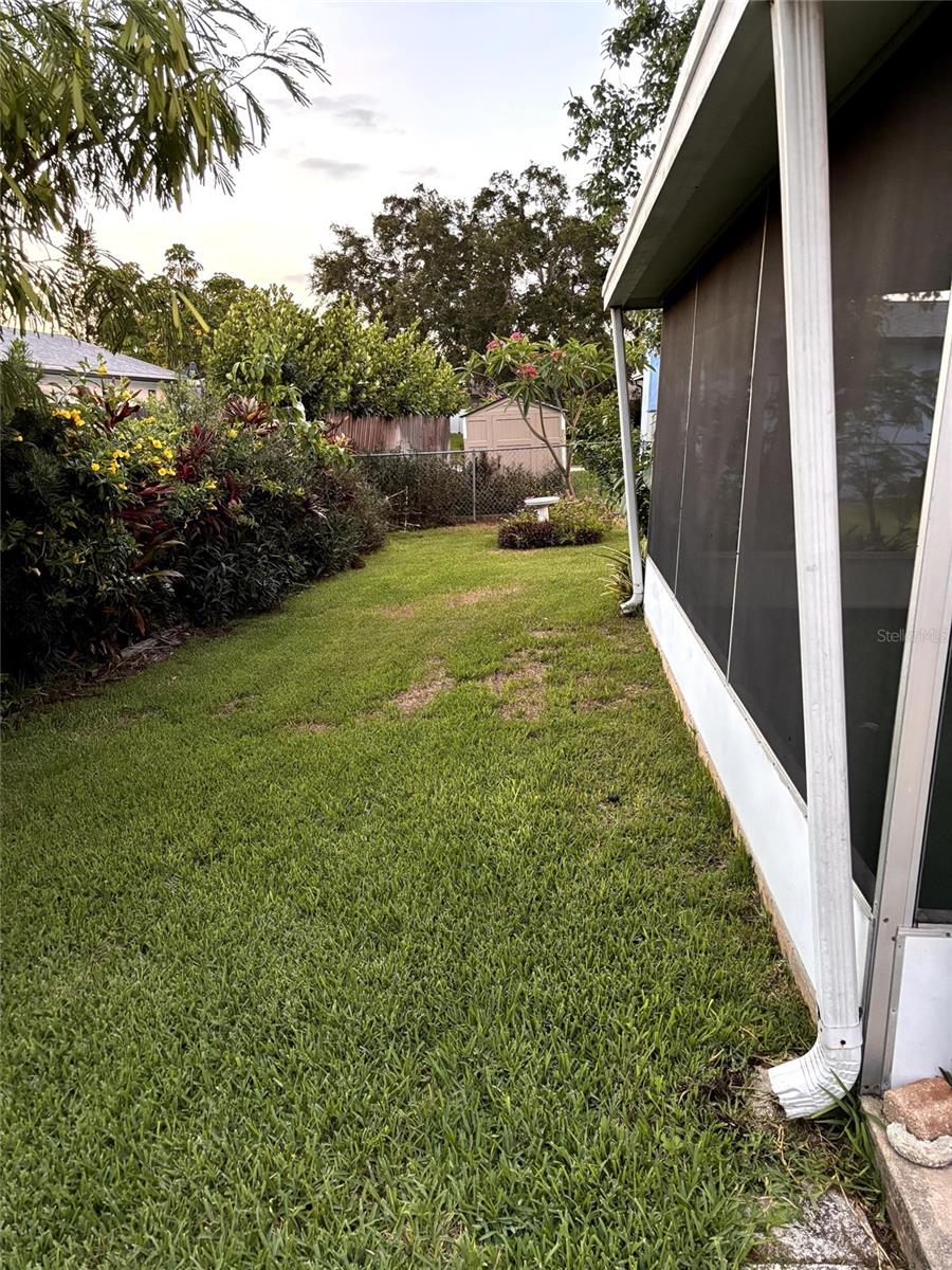 6016 18TH ST NE, ST PETERSBURG, FL — photo 11