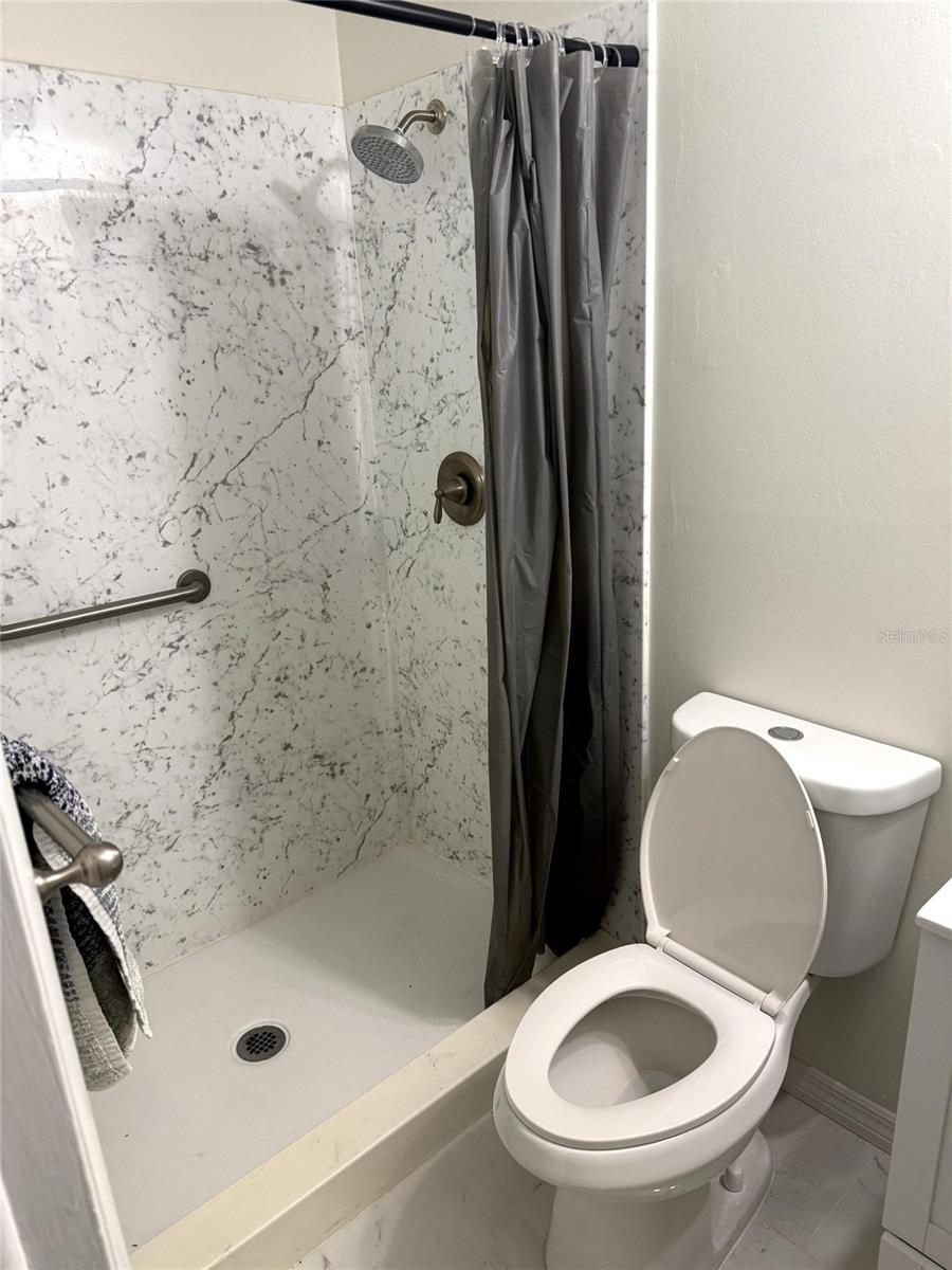 6016 18TH ST NE, ST PETERSBURG, FL — photo 14