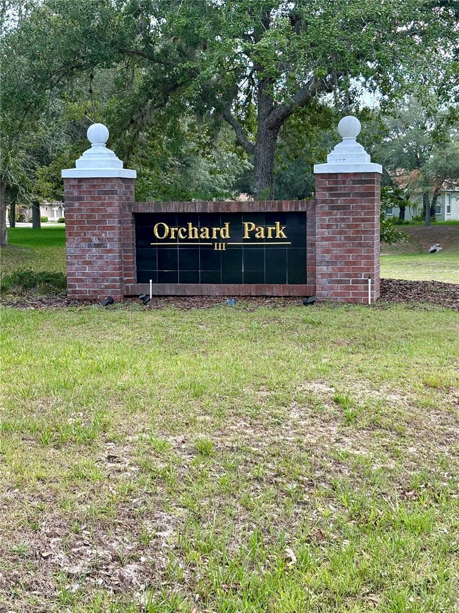 9925 REINDEER CT, SPRING HILL, FL — photo 2