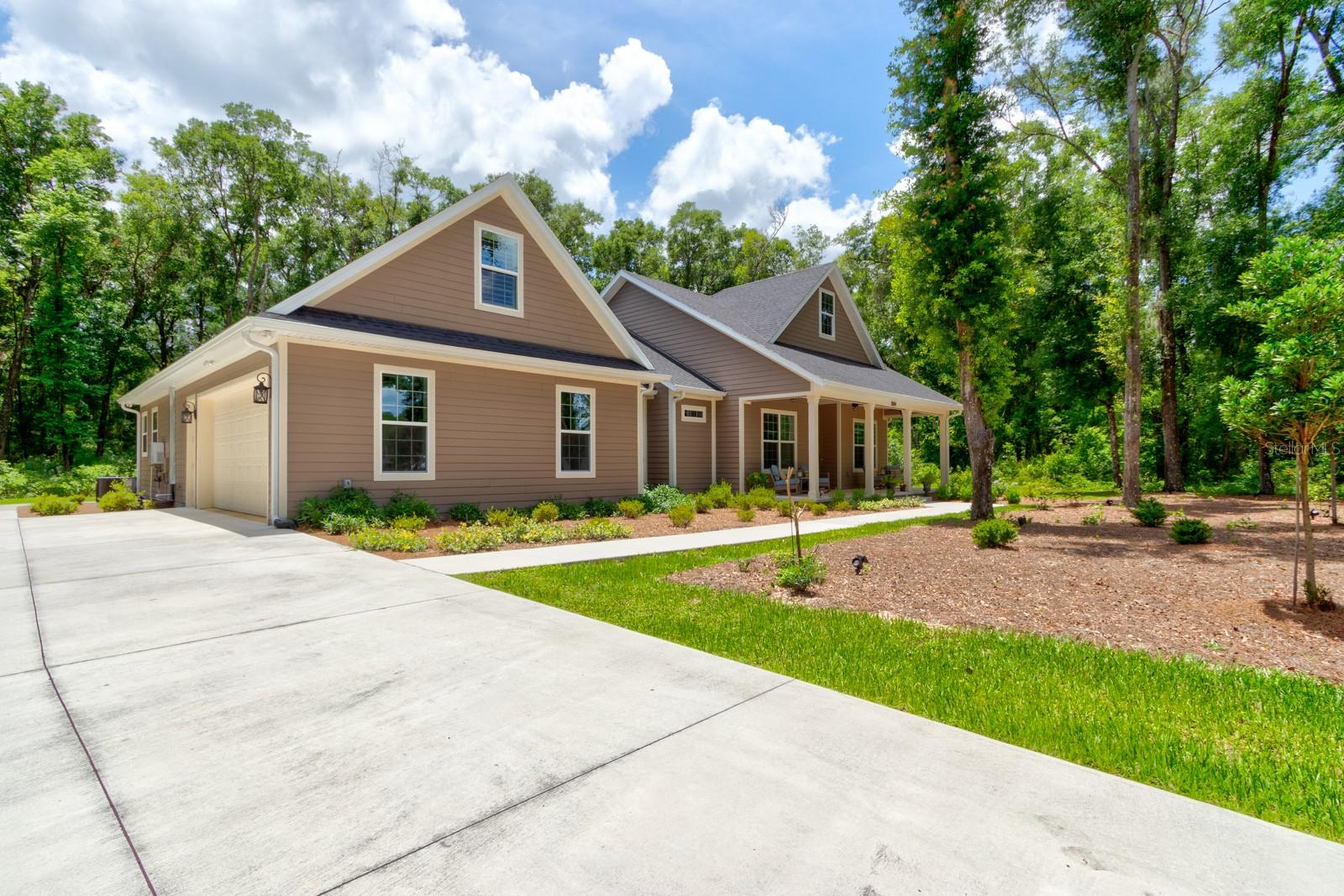 3504 DUNSTABLE DR, DELAND, FL