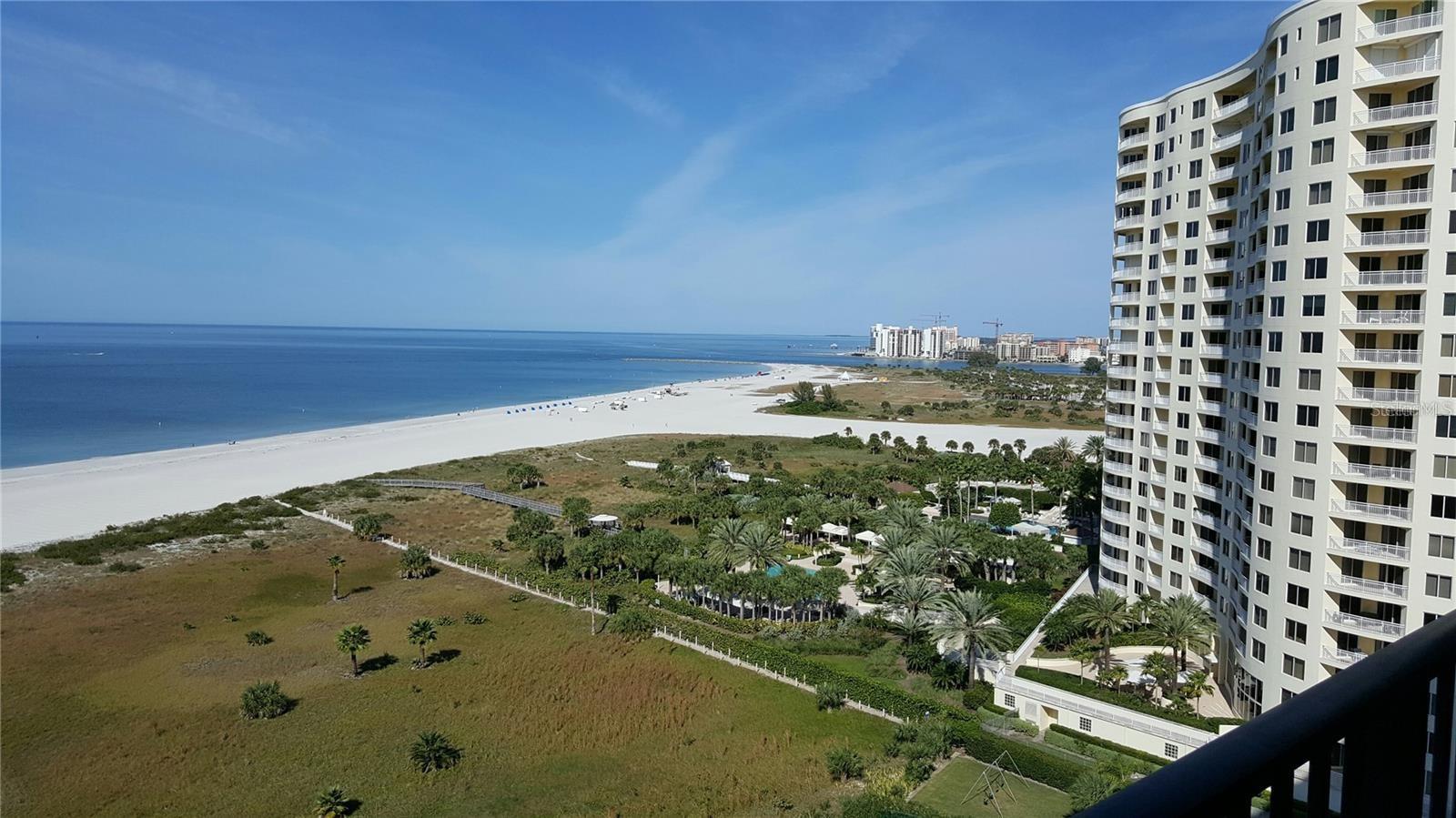 1230 GULF BLVD #1601, CLEARWATER BEACH, FL — photo 2