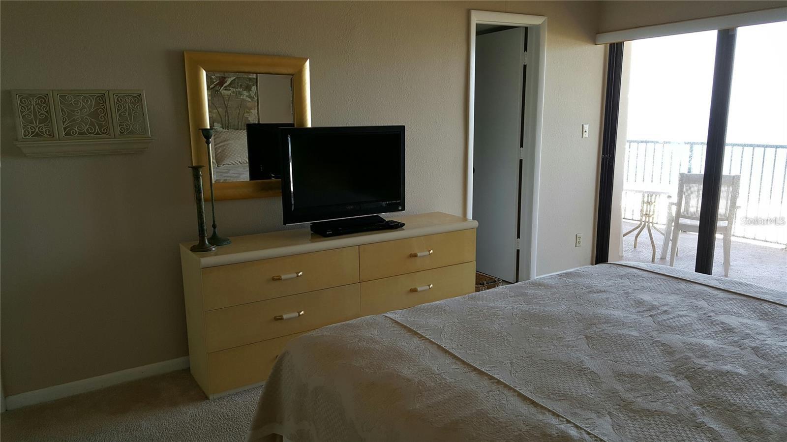 1230 GULF BLVD #1601, CLEARWATER BEACH, FL — photo 7