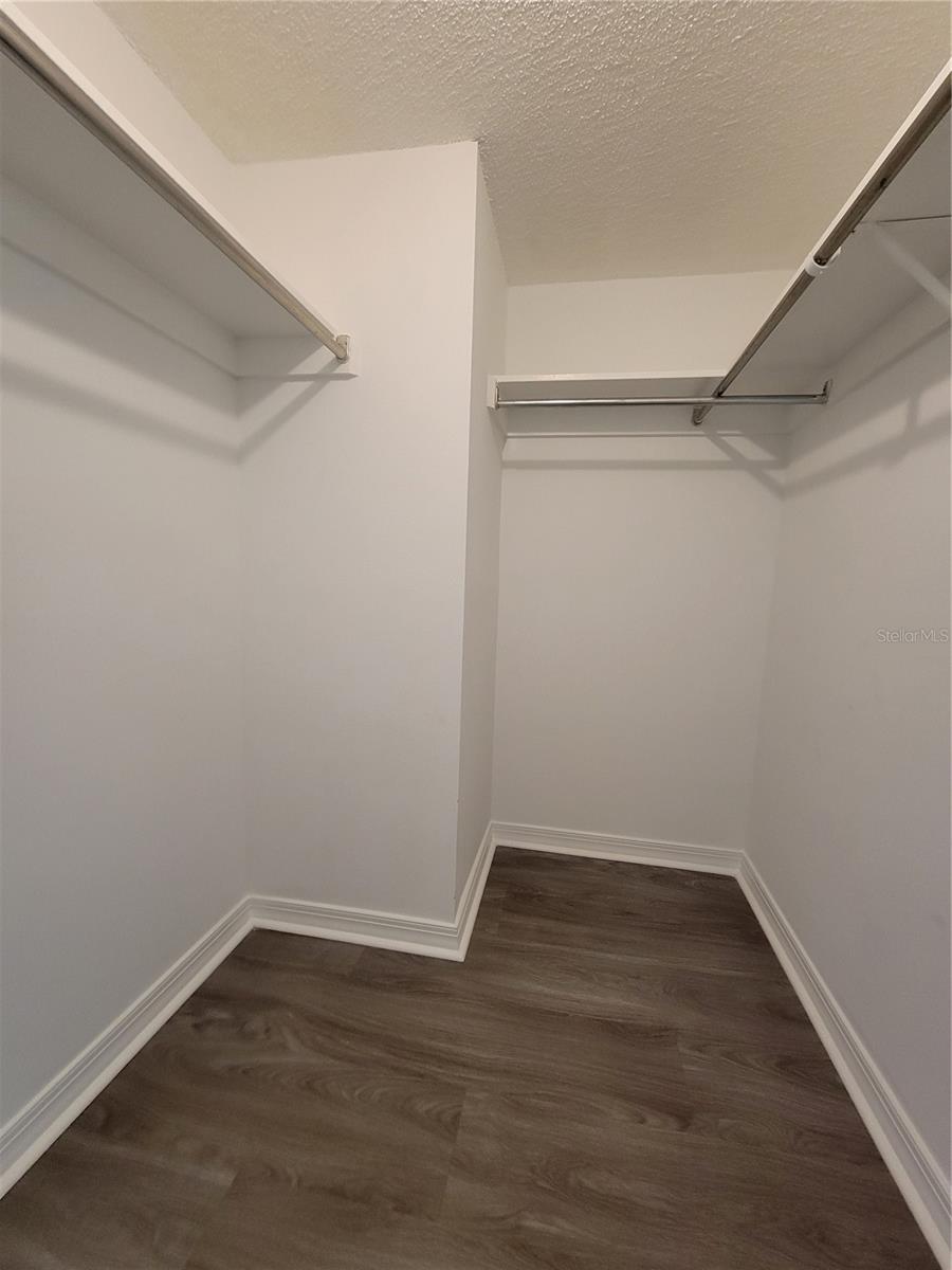 4880 LOCUST ST. NE #136, ST PETERSBURG, FL — photo 31