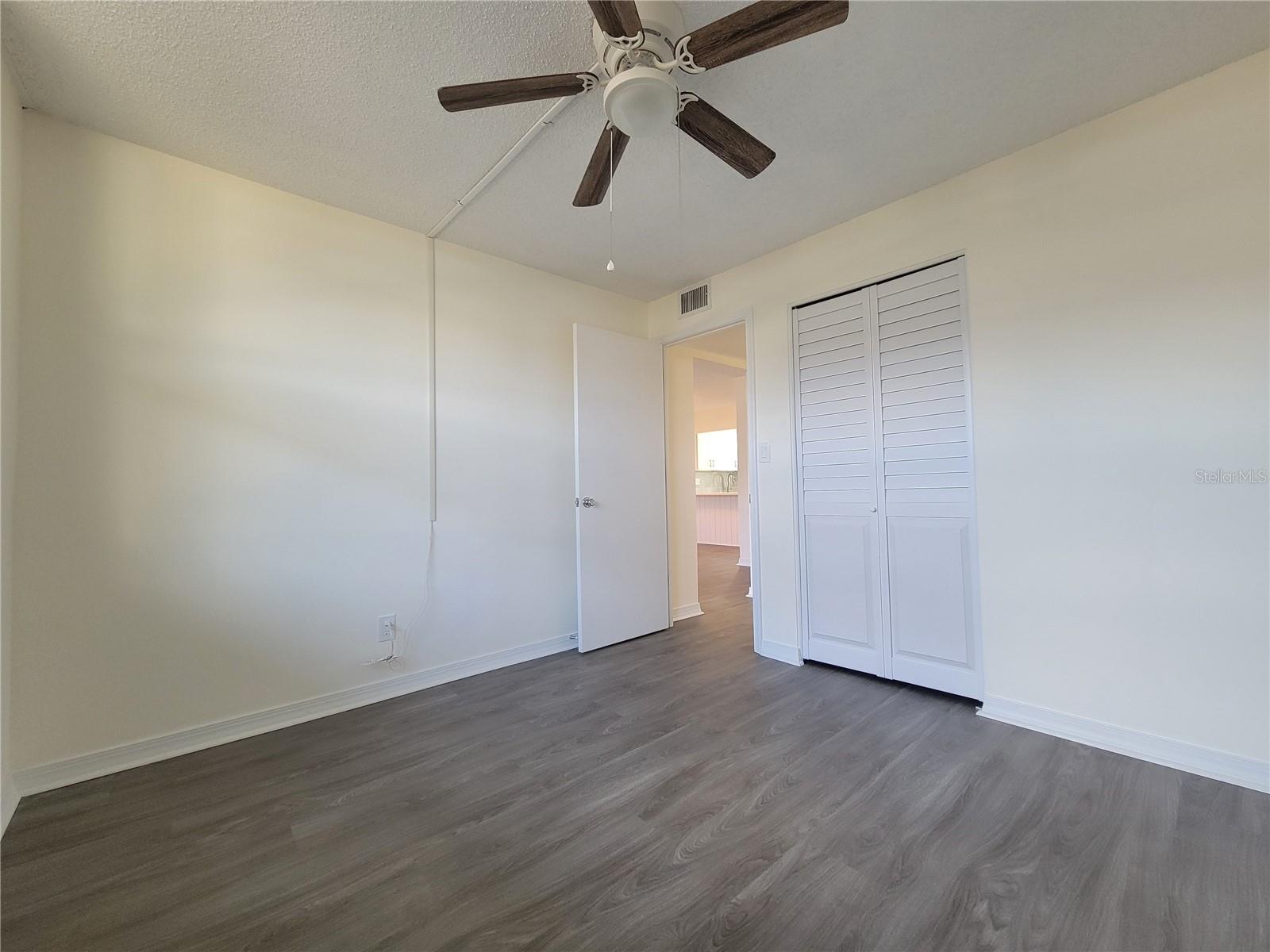 4880 LOCUST ST. NE #136, ST PETERSBURG, FL — photo 32