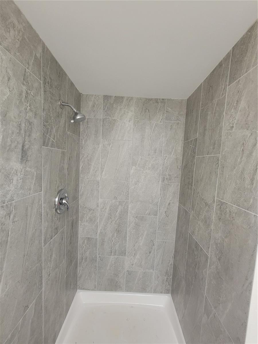 4880 LOCUST ST. NE #136, ST PETERSBURG, FL — photo 16