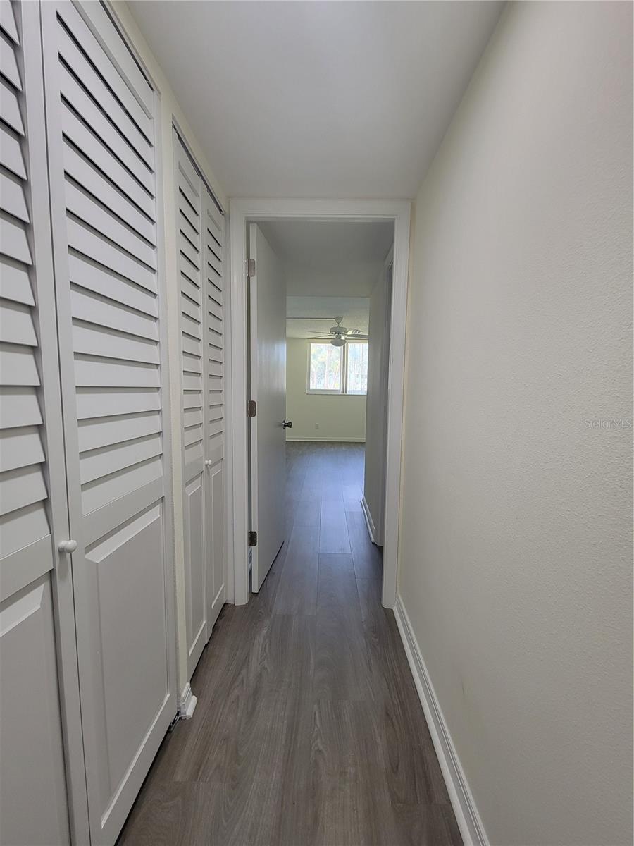 4880 LOCUST ST. NE #136, ST PETERSBURG, FL — photo 34