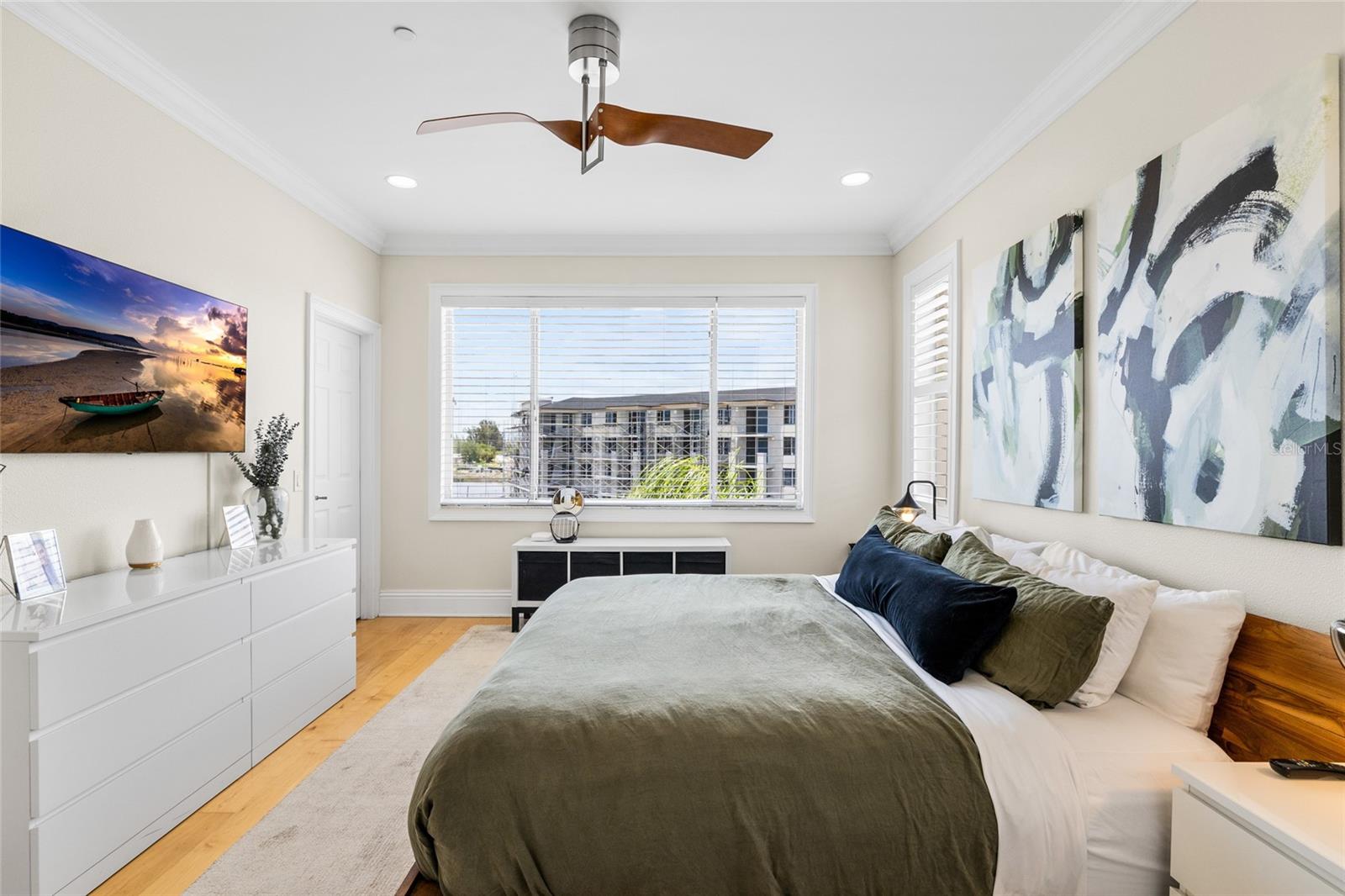 1171 VENETIAN HARBOR DR NE, ST PETERSBURG, FL — photo 22