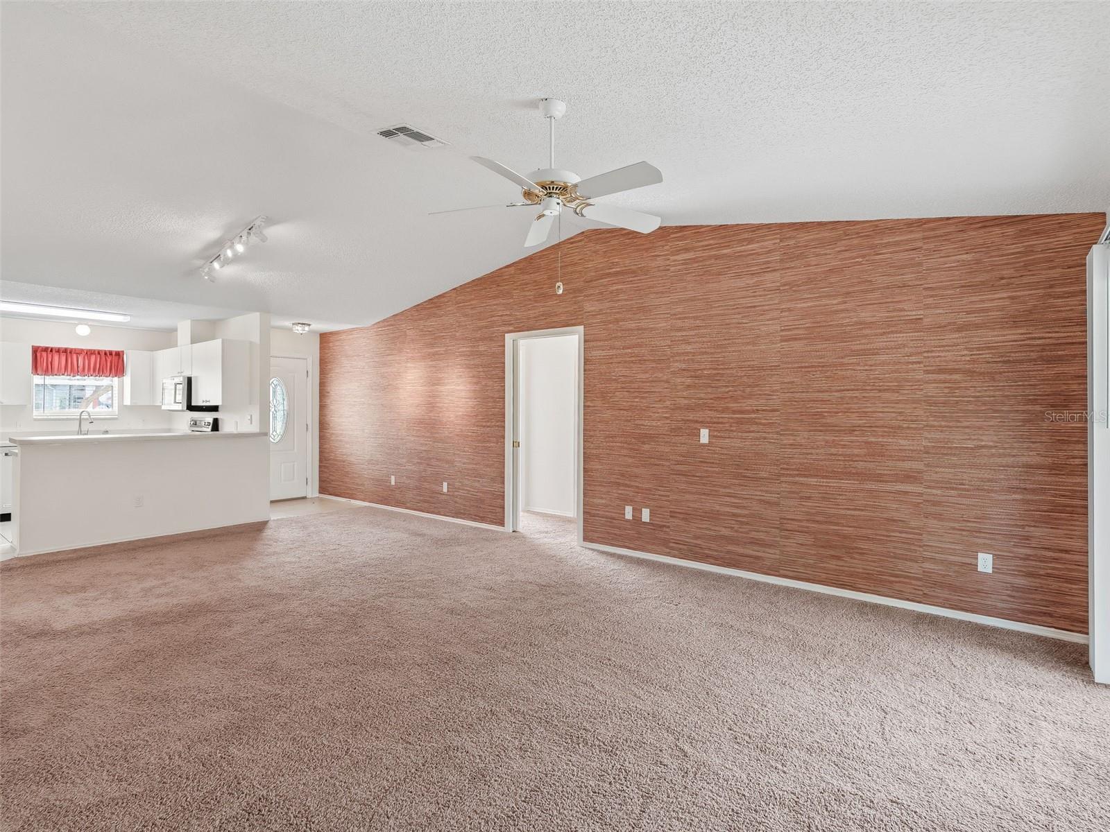 722 CAMINO DEL REY DR, THE VILLAGES, FL — photo 10