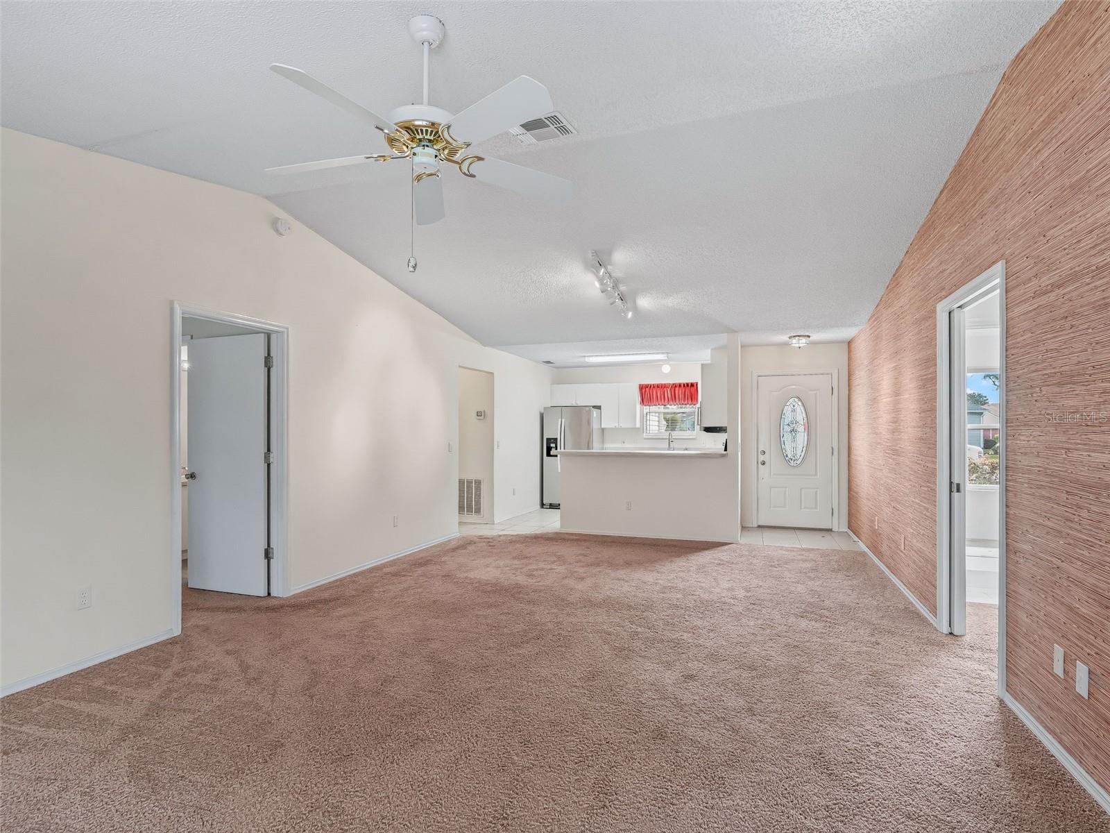 722 CAMINO DEL REY DR, THE VILLAGES, FL — photo 11
