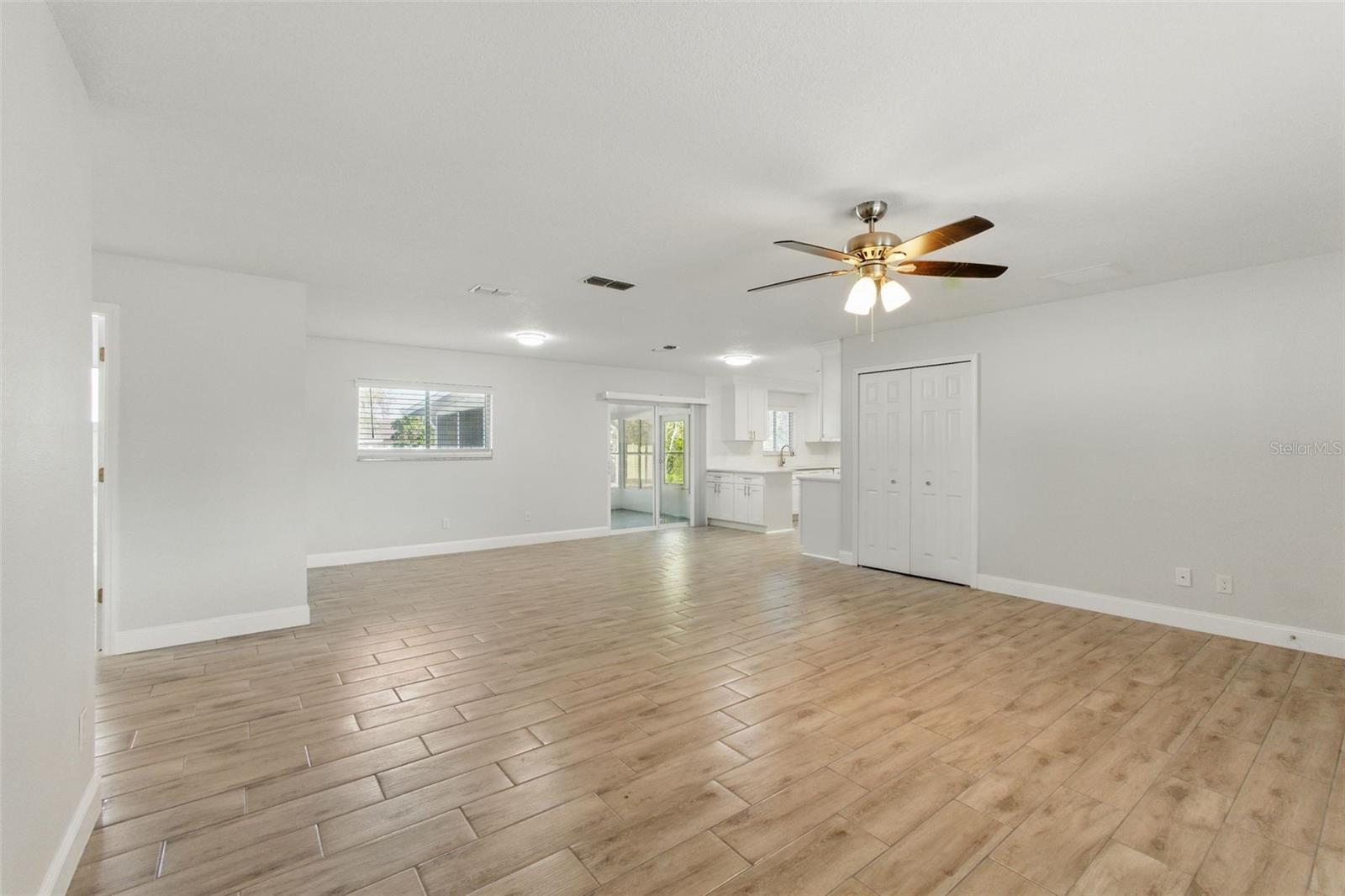 8255 PAMLICO ST, ORLANDO, FL — photo 2