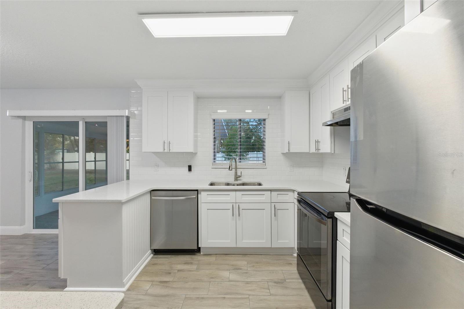8255 PAMLICO ST, ORLANDO, FL — photo 18