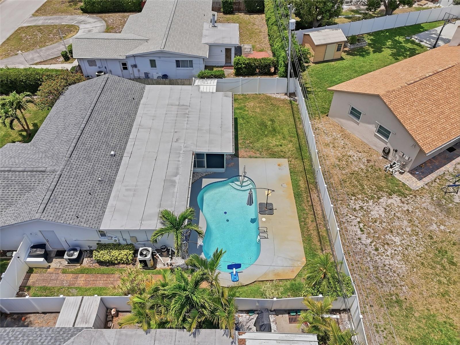14161 HETRICK CIR N, LARGO, FL — photo 3