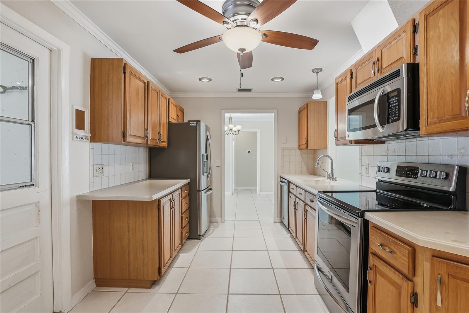 14161 HETRICK CIR N, LARGO, FL — photo 17