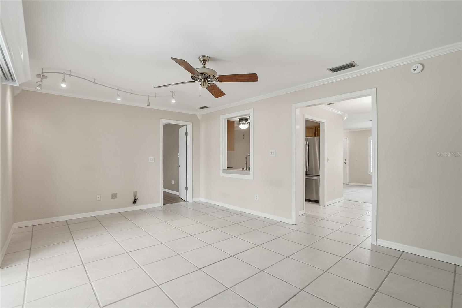 14161 HETRICK CIR N, LARGO, FL — photo 24