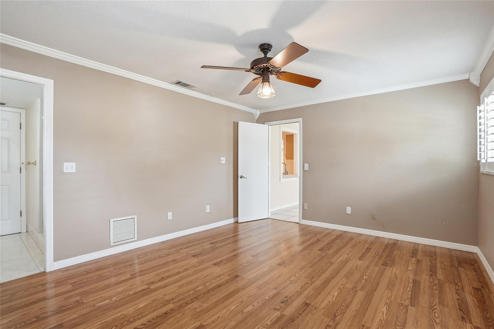 14161 HETRICK CIR N, LARGO, FL — photo 28