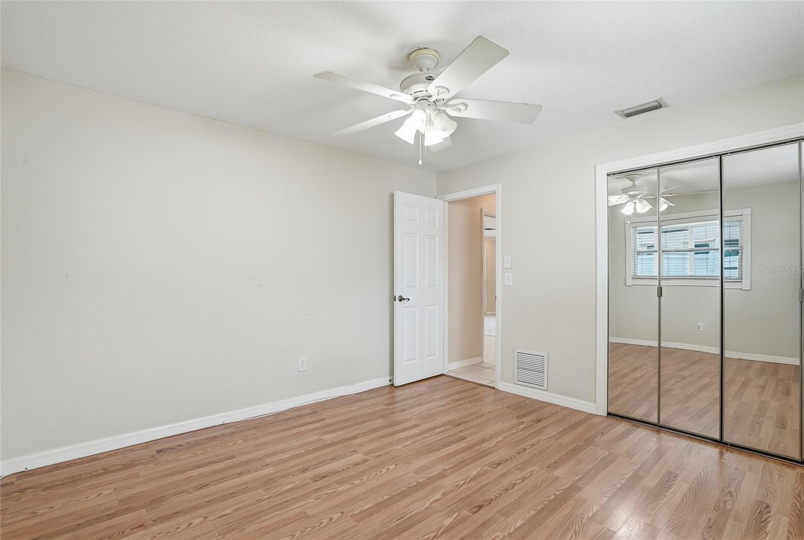 14161 HETRICK CIR N, LARGO, FL — photo 38