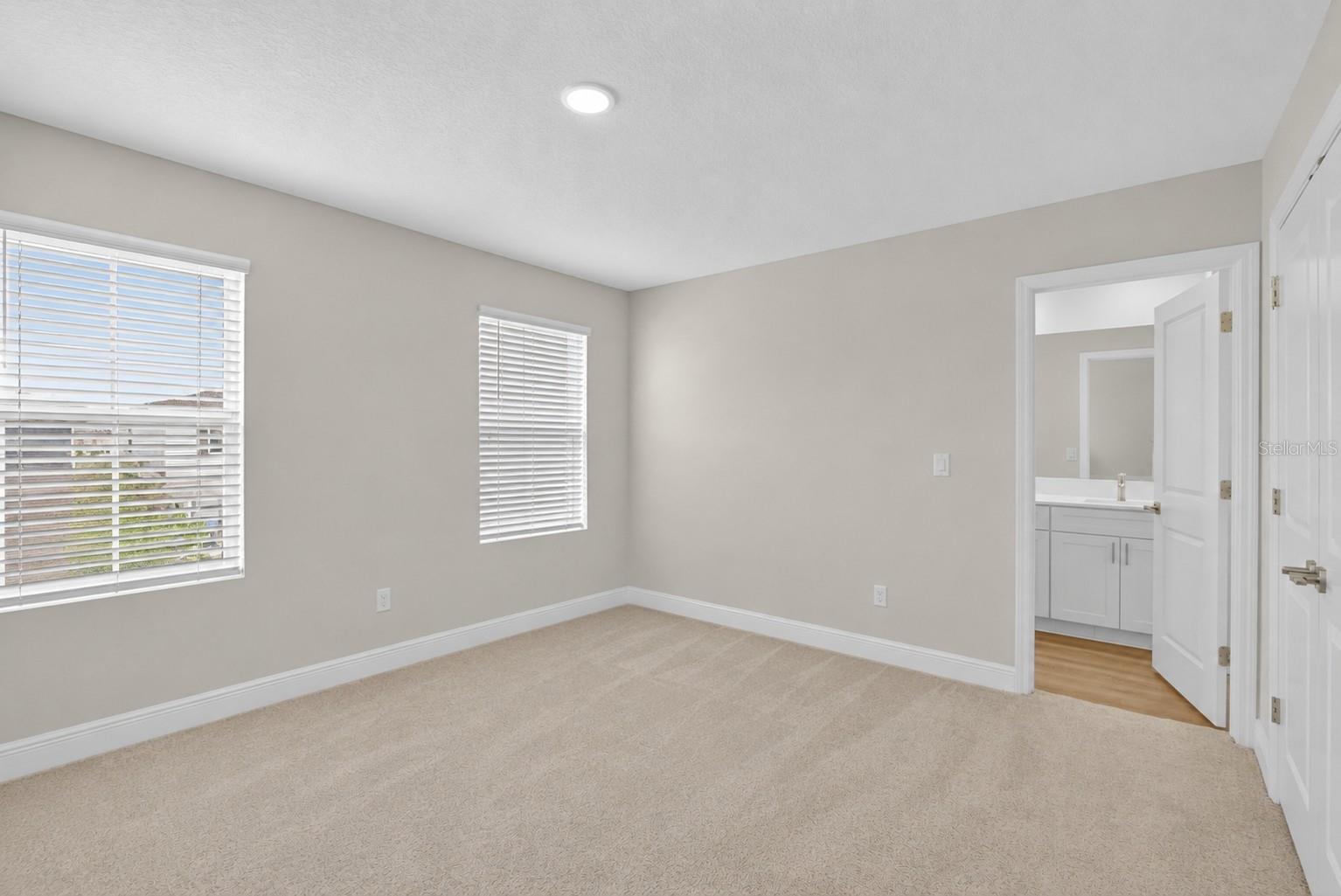 10009 SURREY ROSE DR, SAN ANTONIO, FL — photo 39